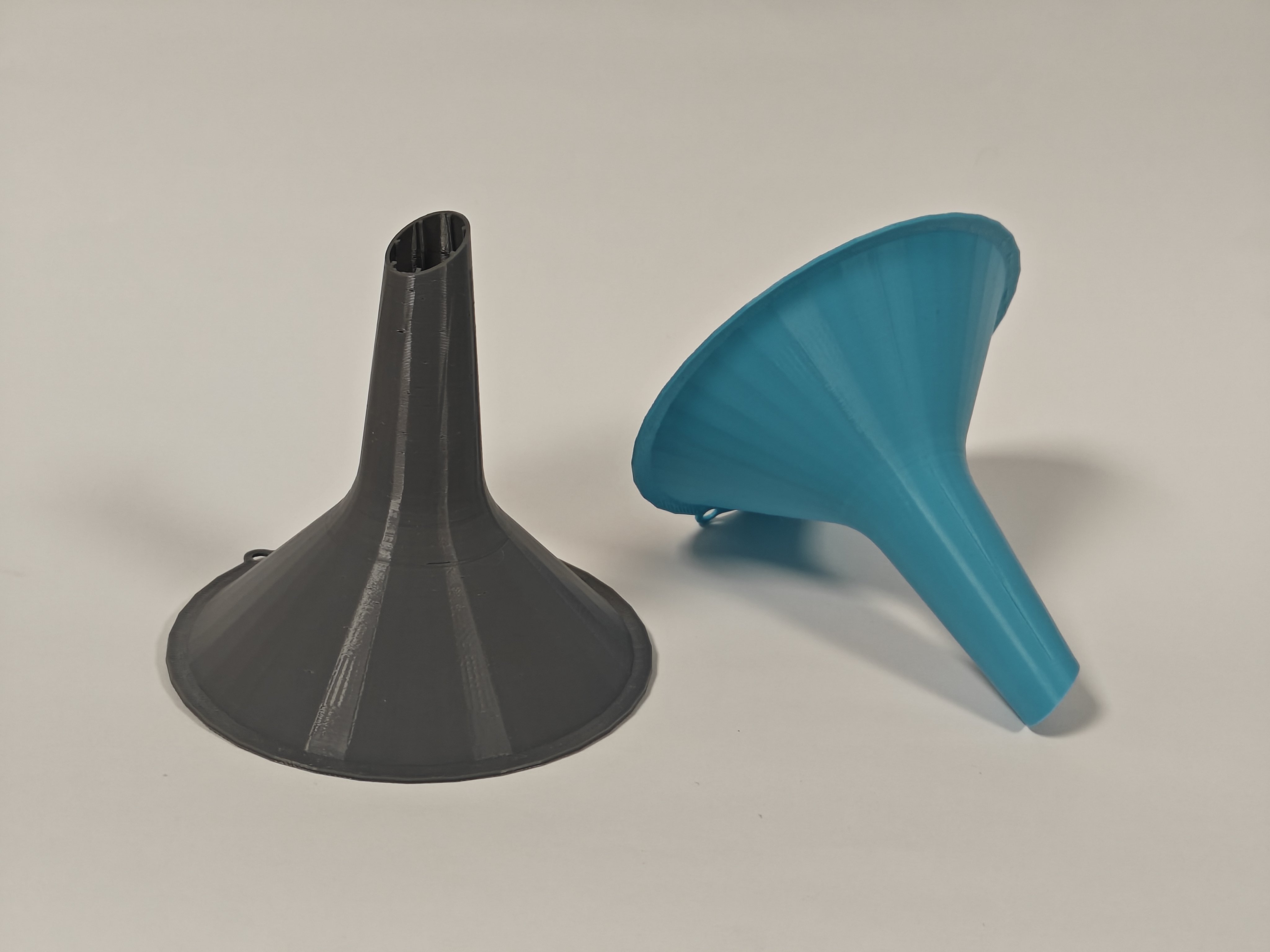 Ultralight Funnel (10g) | Fast Print + Ribbed