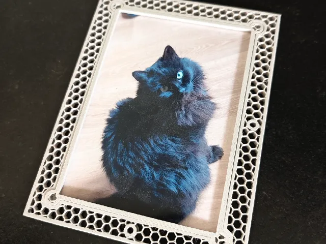 140x100mm Honeycomb Picture Frame