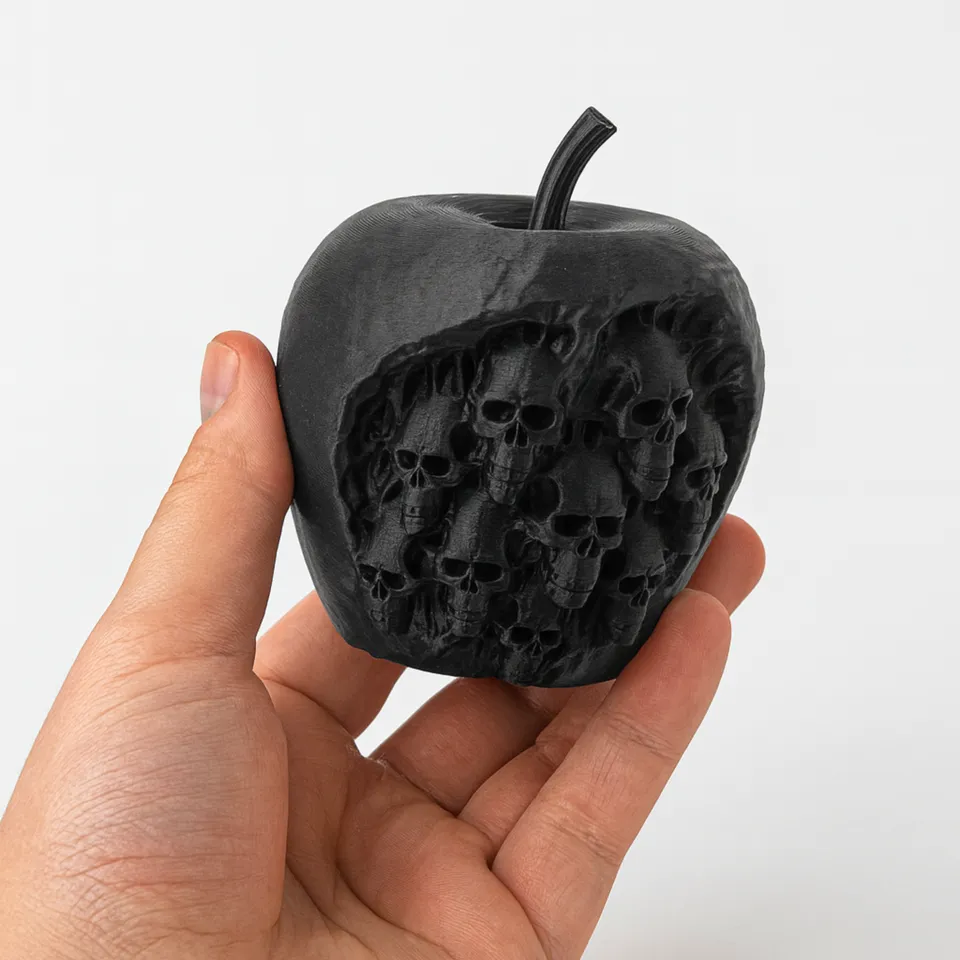 Apple様 THE FORBIDDEN APPLE / HOMEDECOR / HALLOWEEN DECOR by Sektor 7