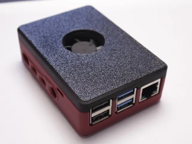 Raspberry Pi 4B Case