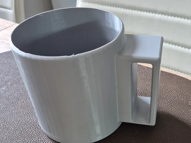 Cup