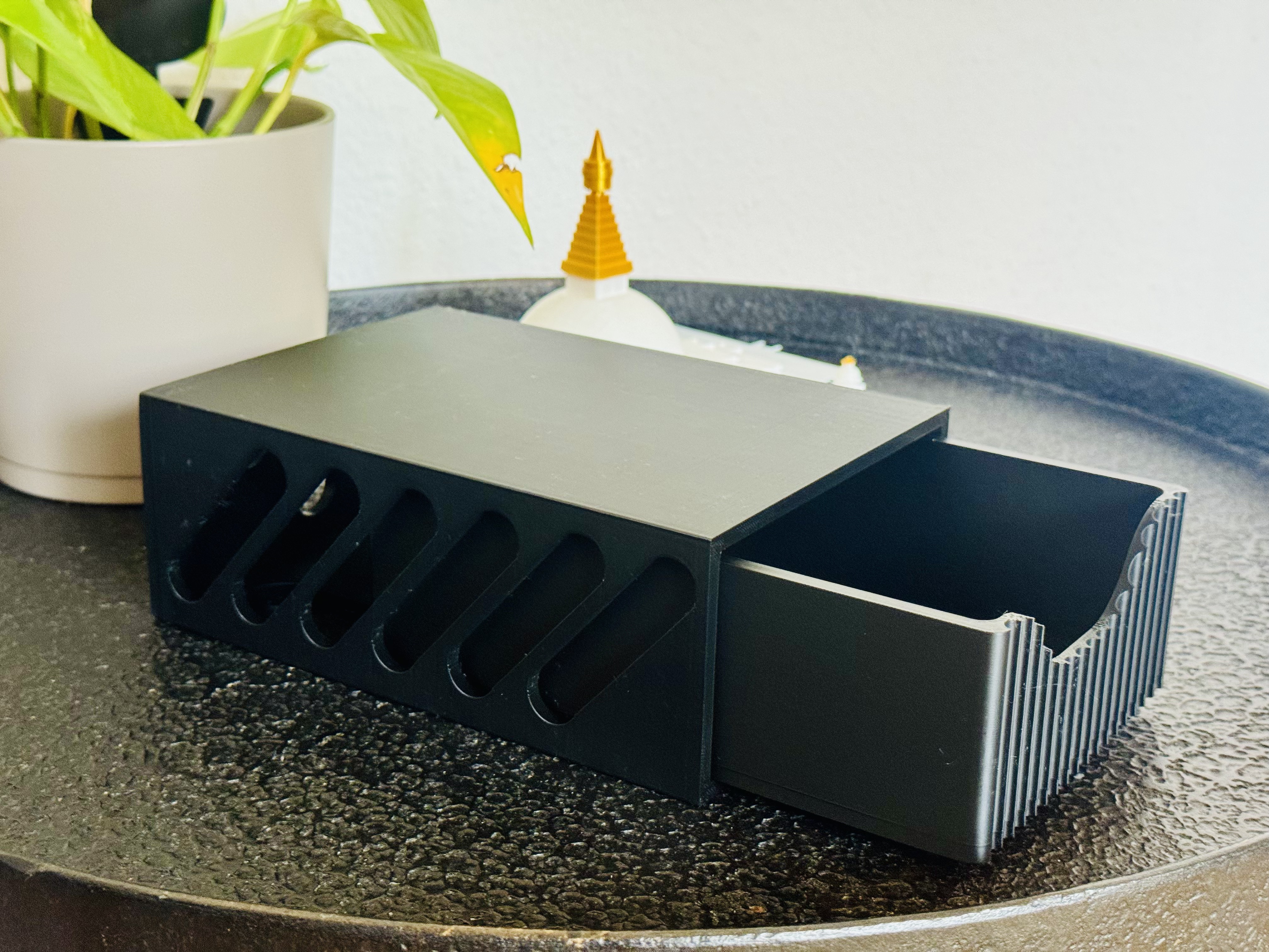 Miniatura 4 do modelo 3D Simple drawer | Under table drawer