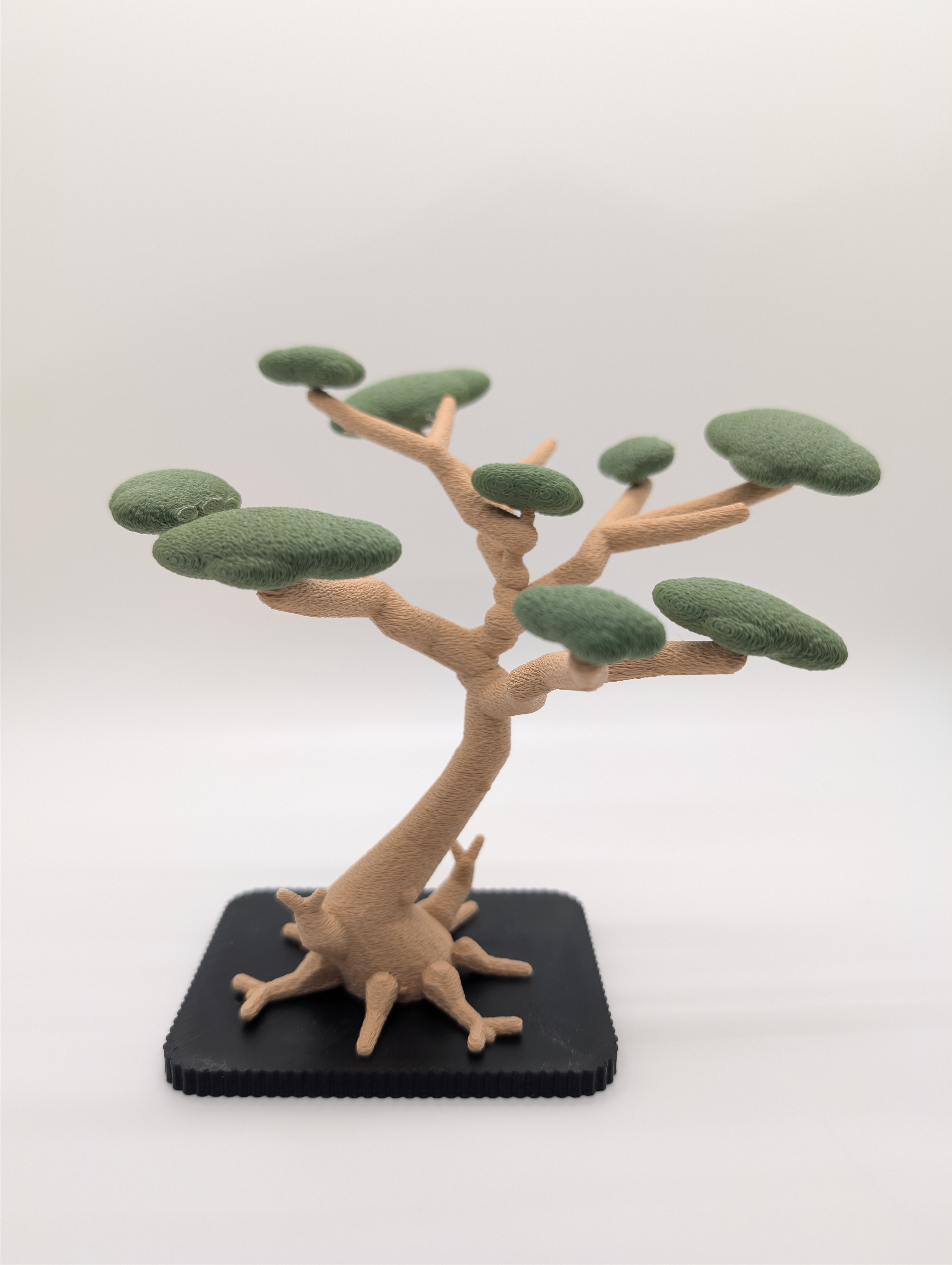 Magnetic Bonsai Display Tree - Snap-On Foliage Pad
