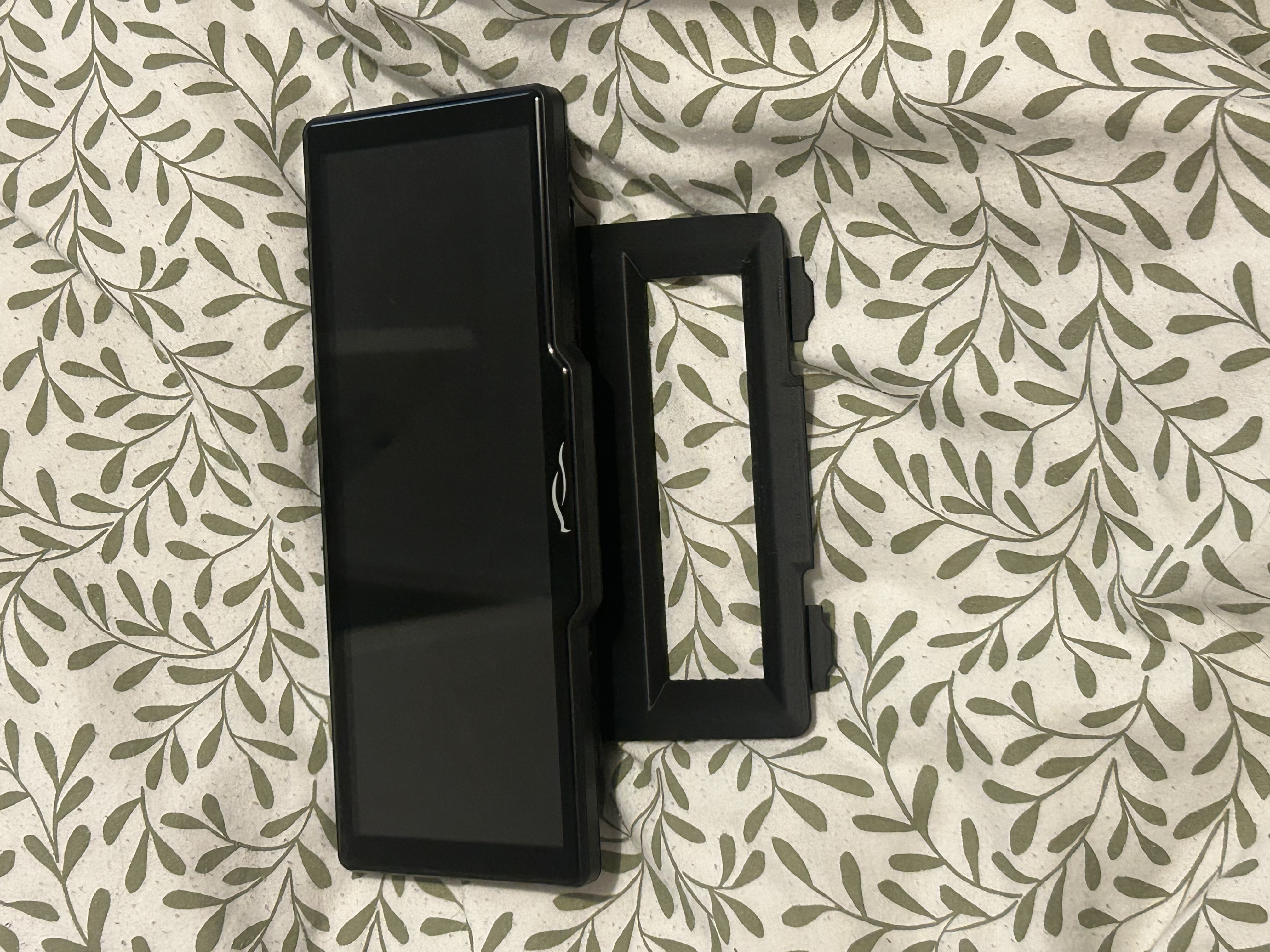 Volvo V50 S40 C30 C70 Carplay mount - Updated