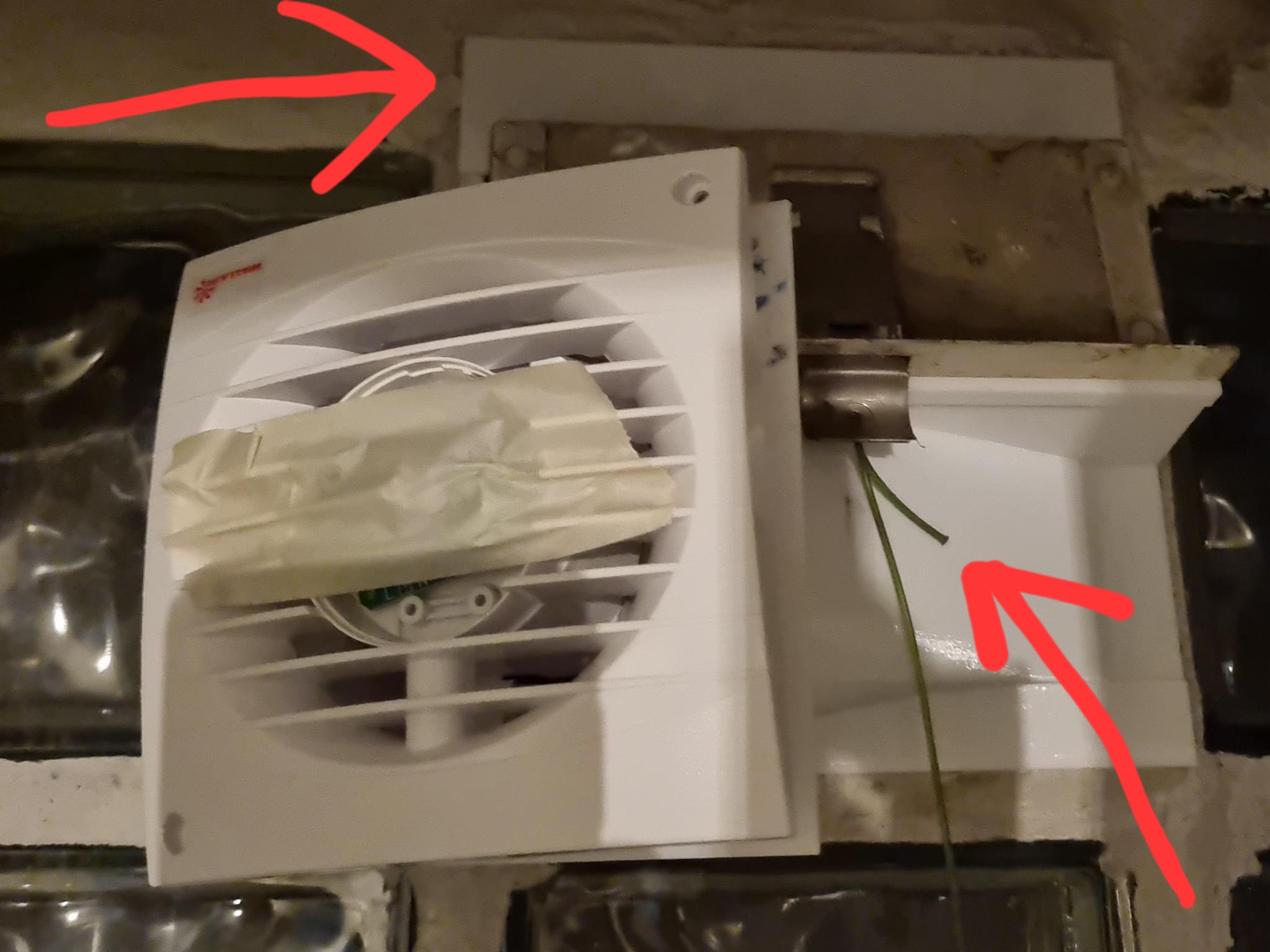Ventilator adapter for Glasbaustein Lüftungsflügel