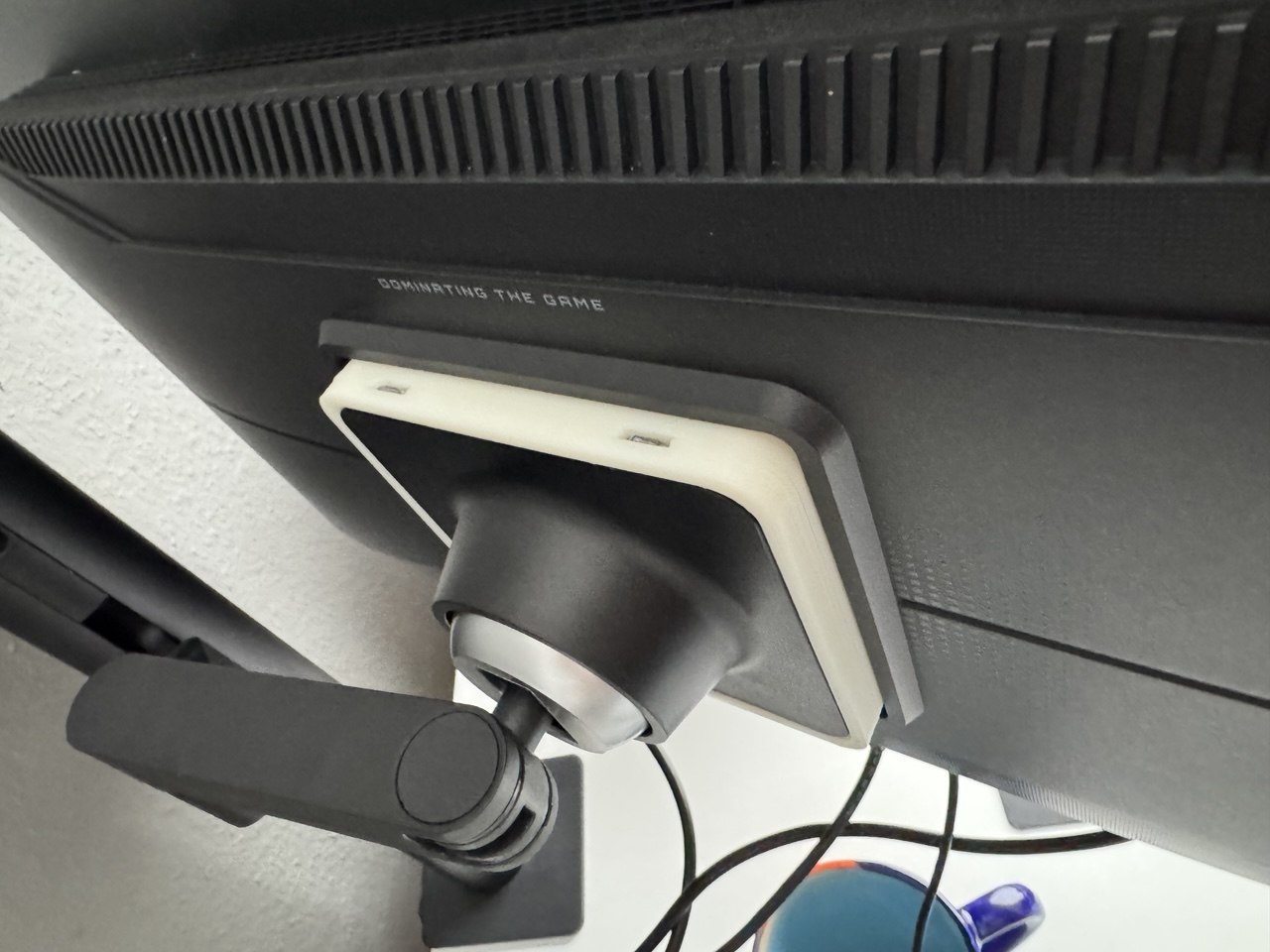 LG Quick Release Vesa Adapter for Gigabyte