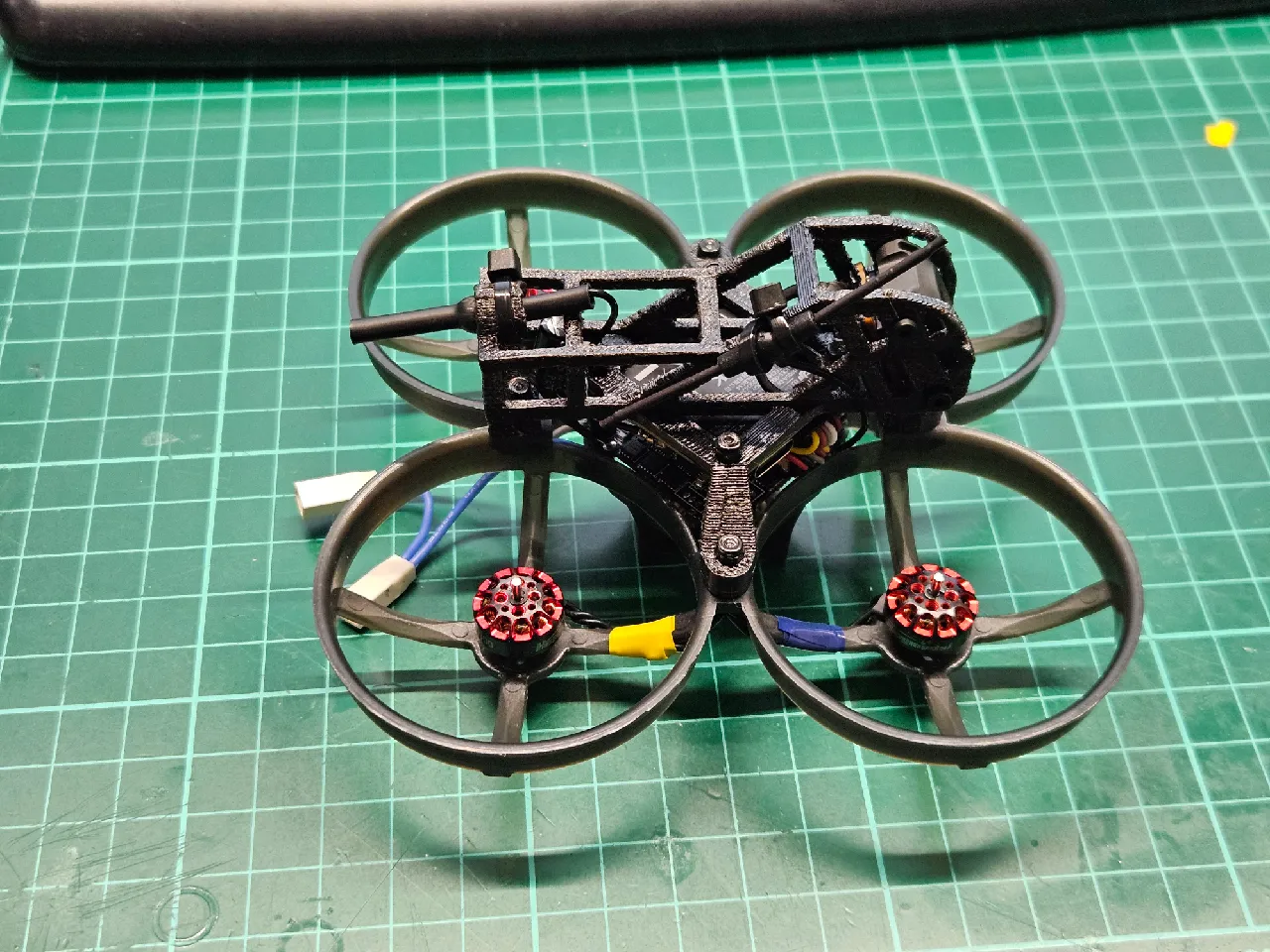 ともレプロ3D Revopoint MetroY Pro ブルーレーザー3Dスキャナー – ワイヤレス