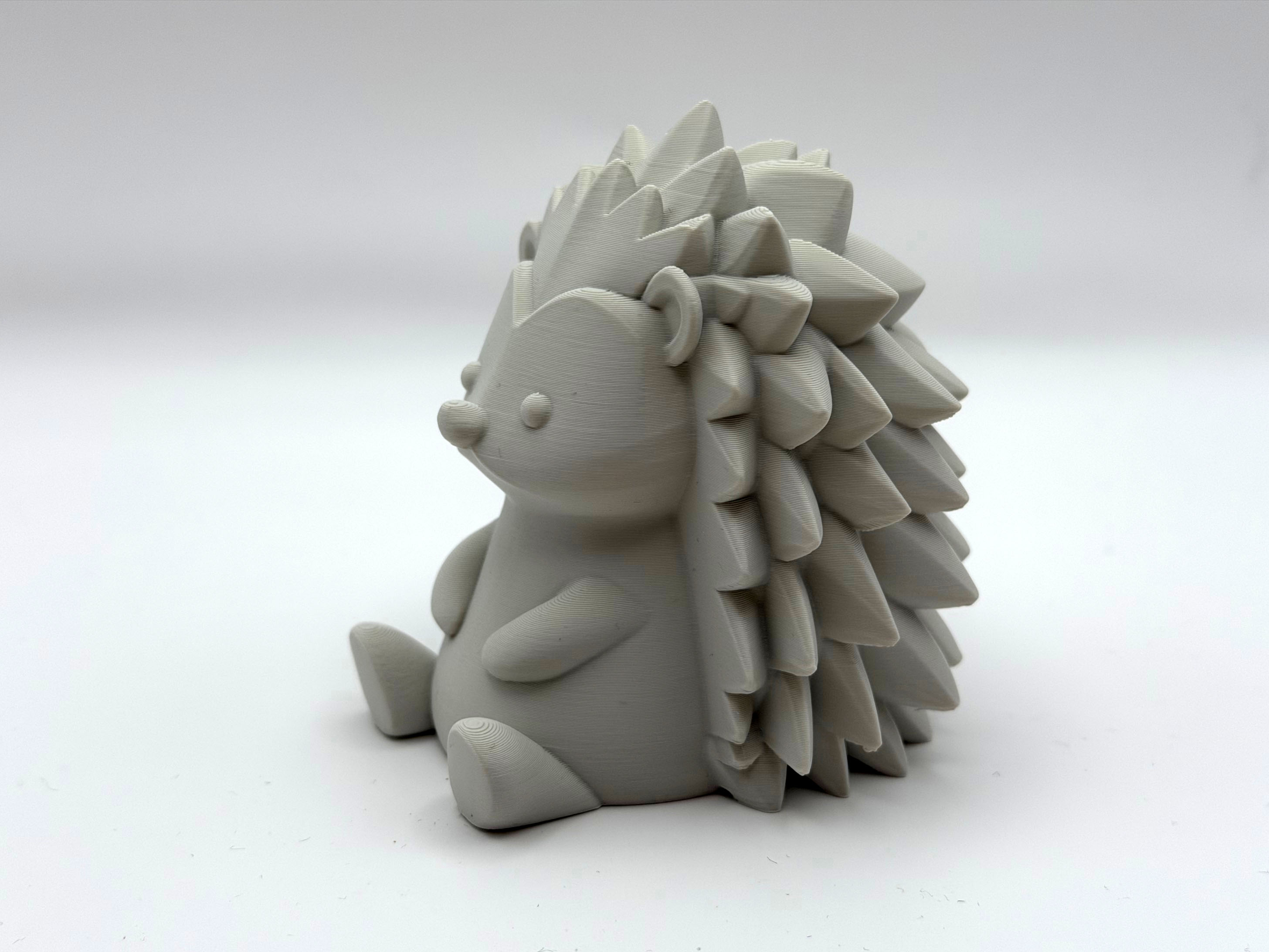 Cute Carved Hedgehog — miniatura 5