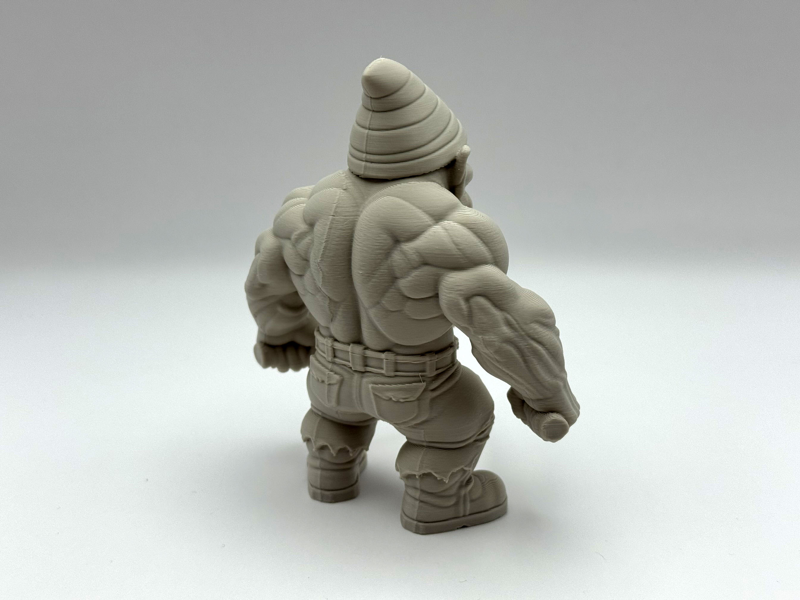 Knife Killer Gnome — thumbnail 2