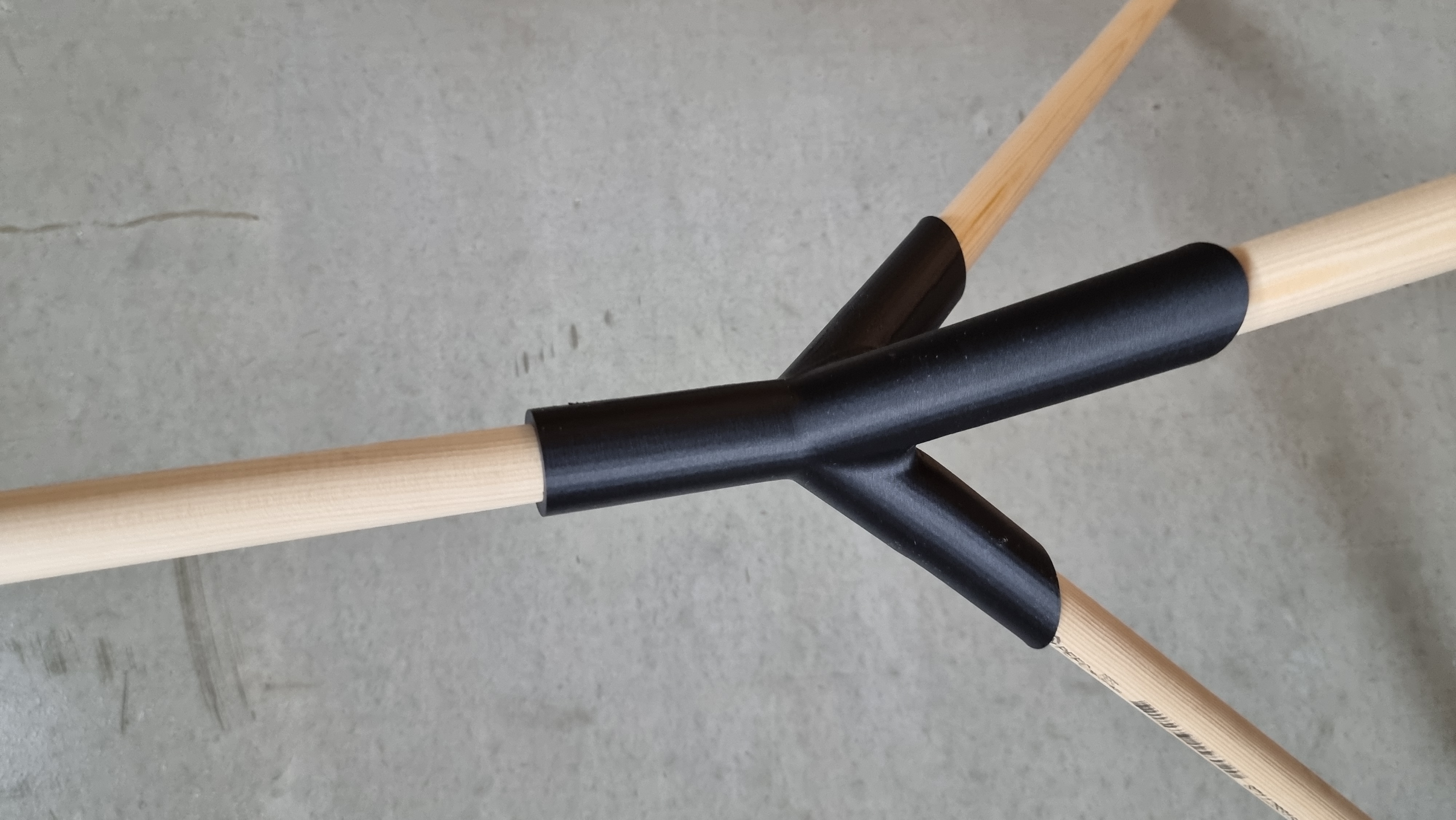 background frame lugs — thumbnail 3