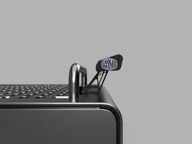 Spoiler Cooler Master Qube 540 - sport mode