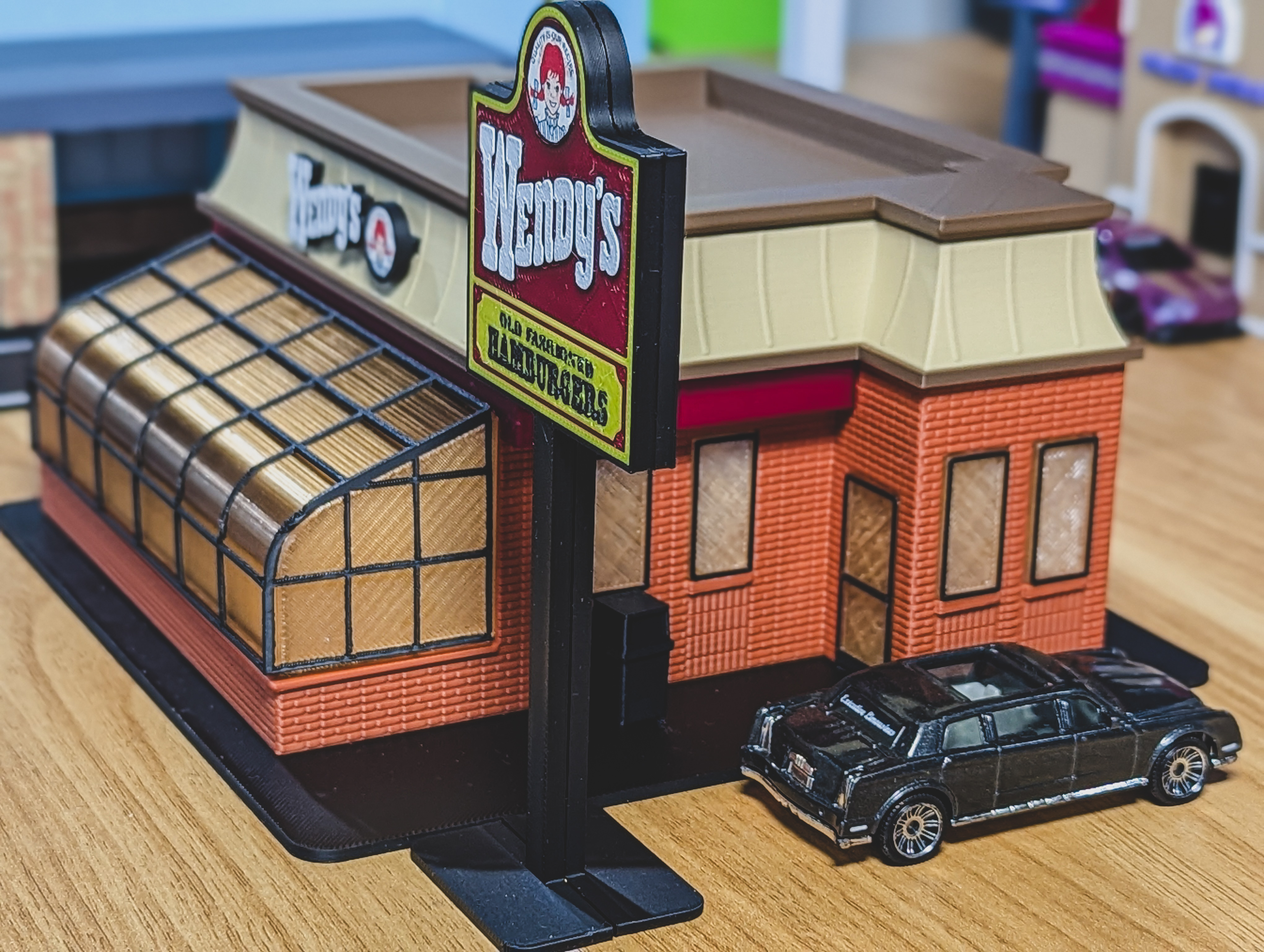 Retro Wendy's Model Set - 1:64 Scale Diorama — thumbnail 13