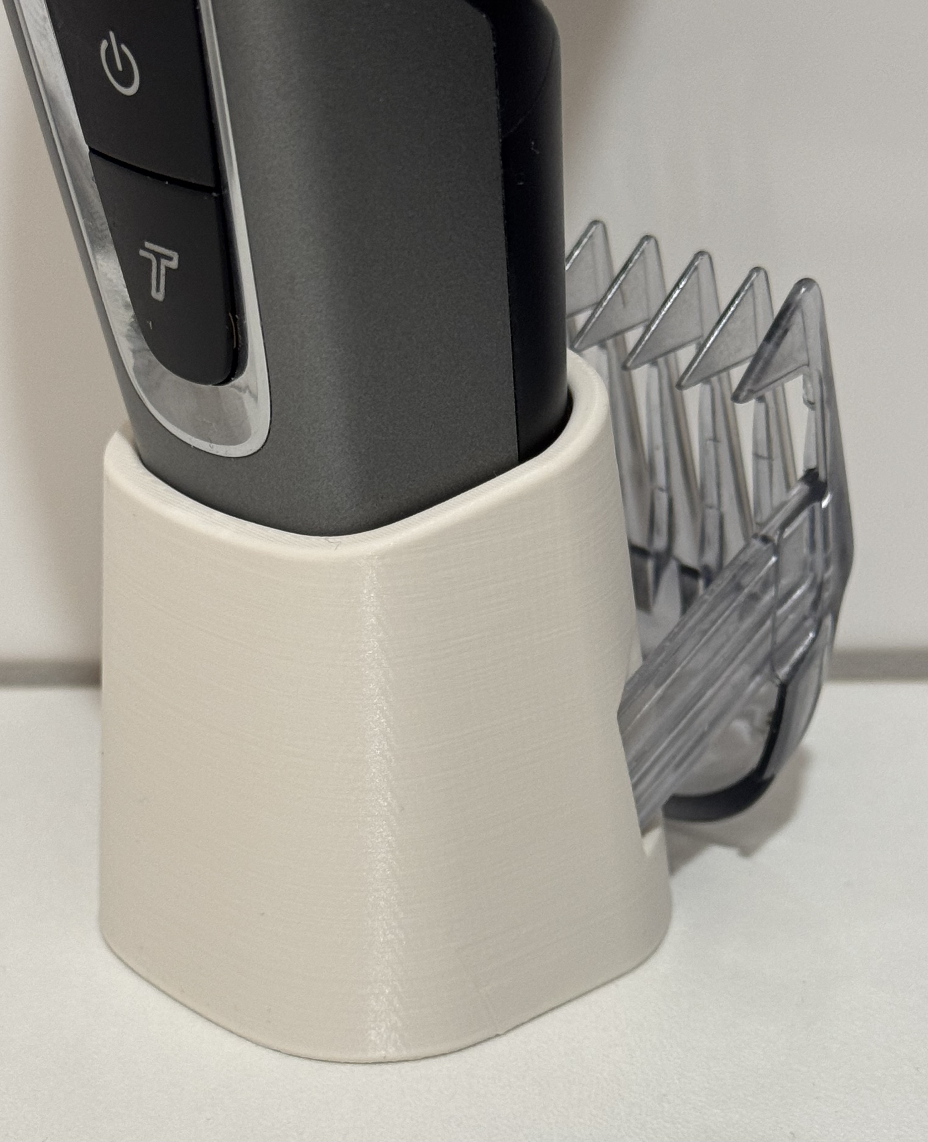 Stand for Philips Hairclipper series 5000 & 7000 HC5650
