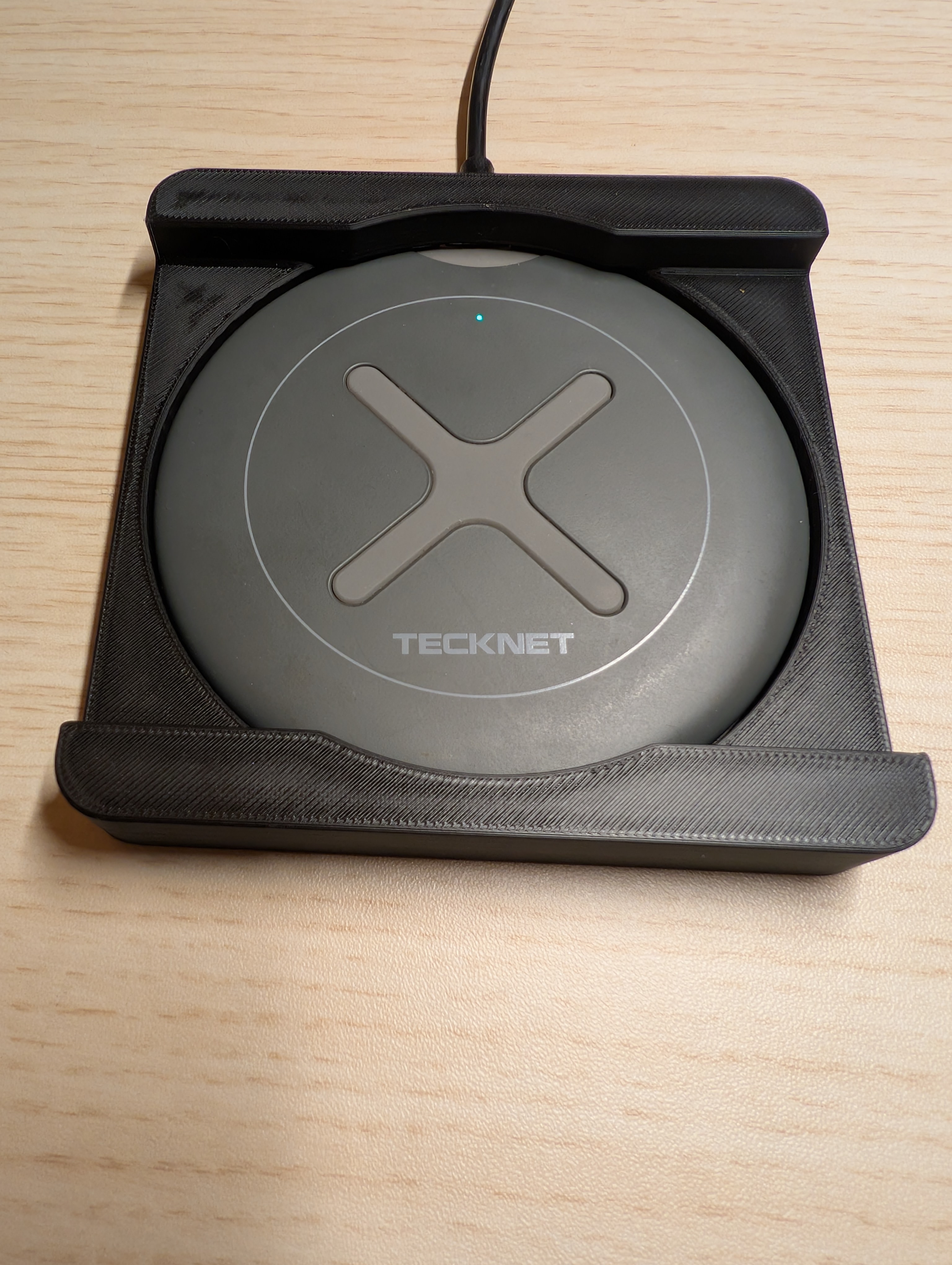 Pixel 8 Pro-Wireless-Charger-Mount