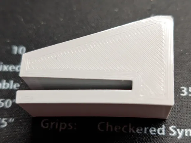 Laptop Wedge v4