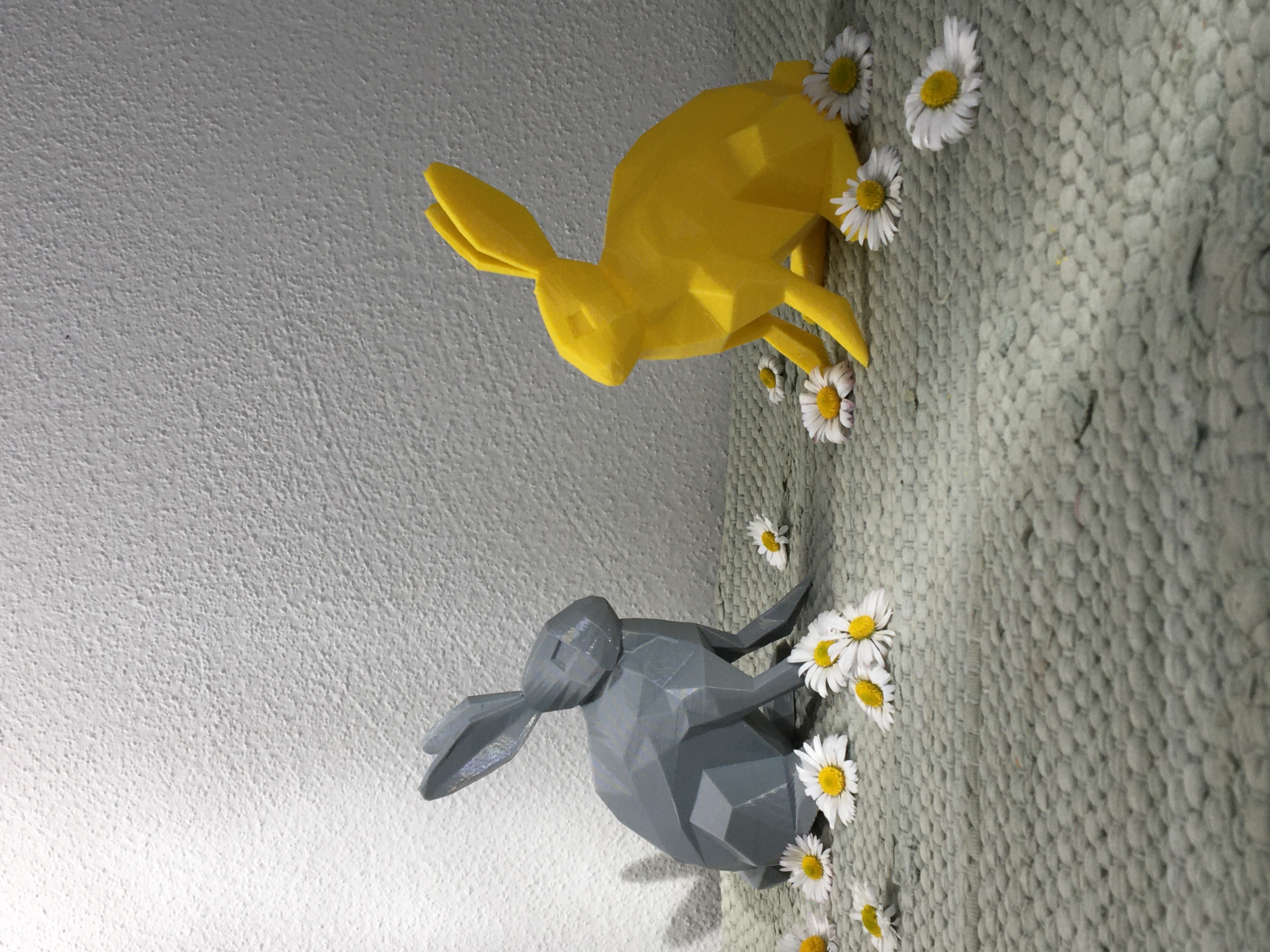 EASTER LOW POLY BUNNY/RABBIT 2026