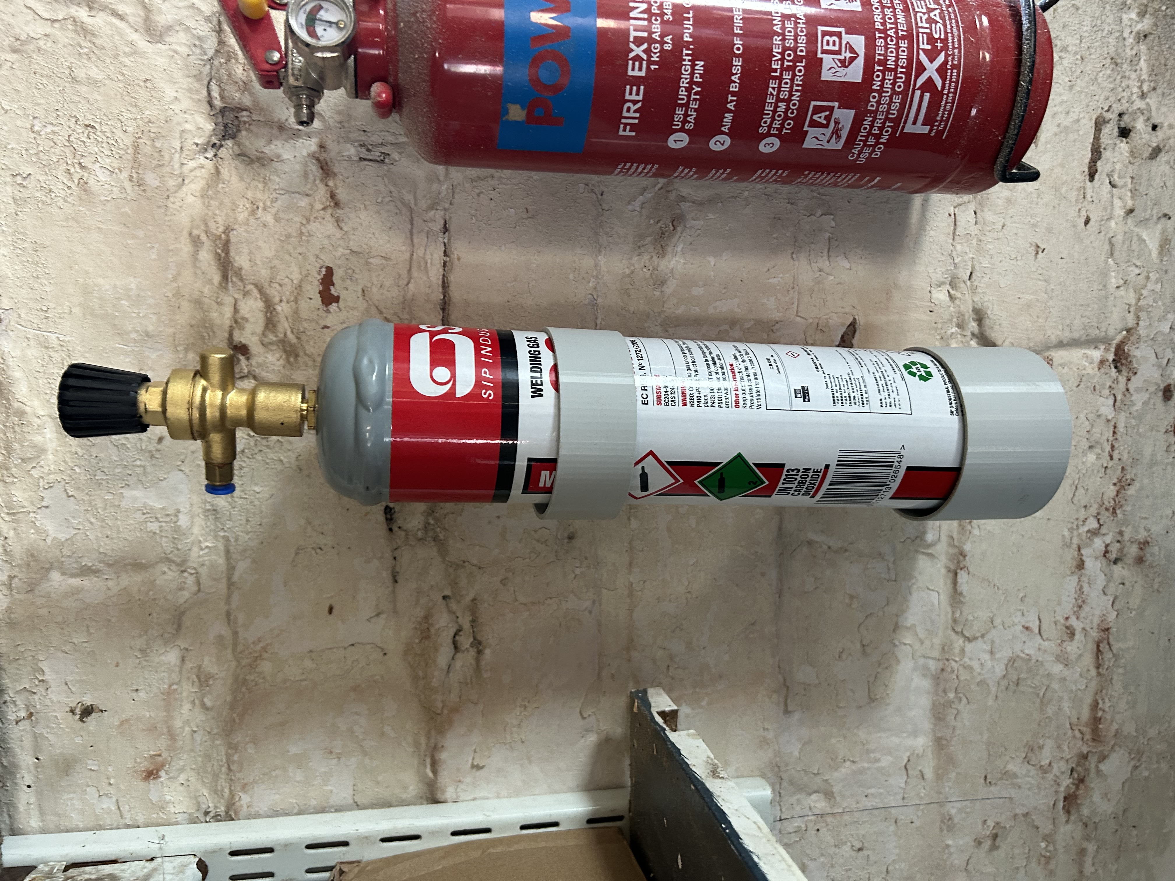 Disposable welding bottle mount 3D model