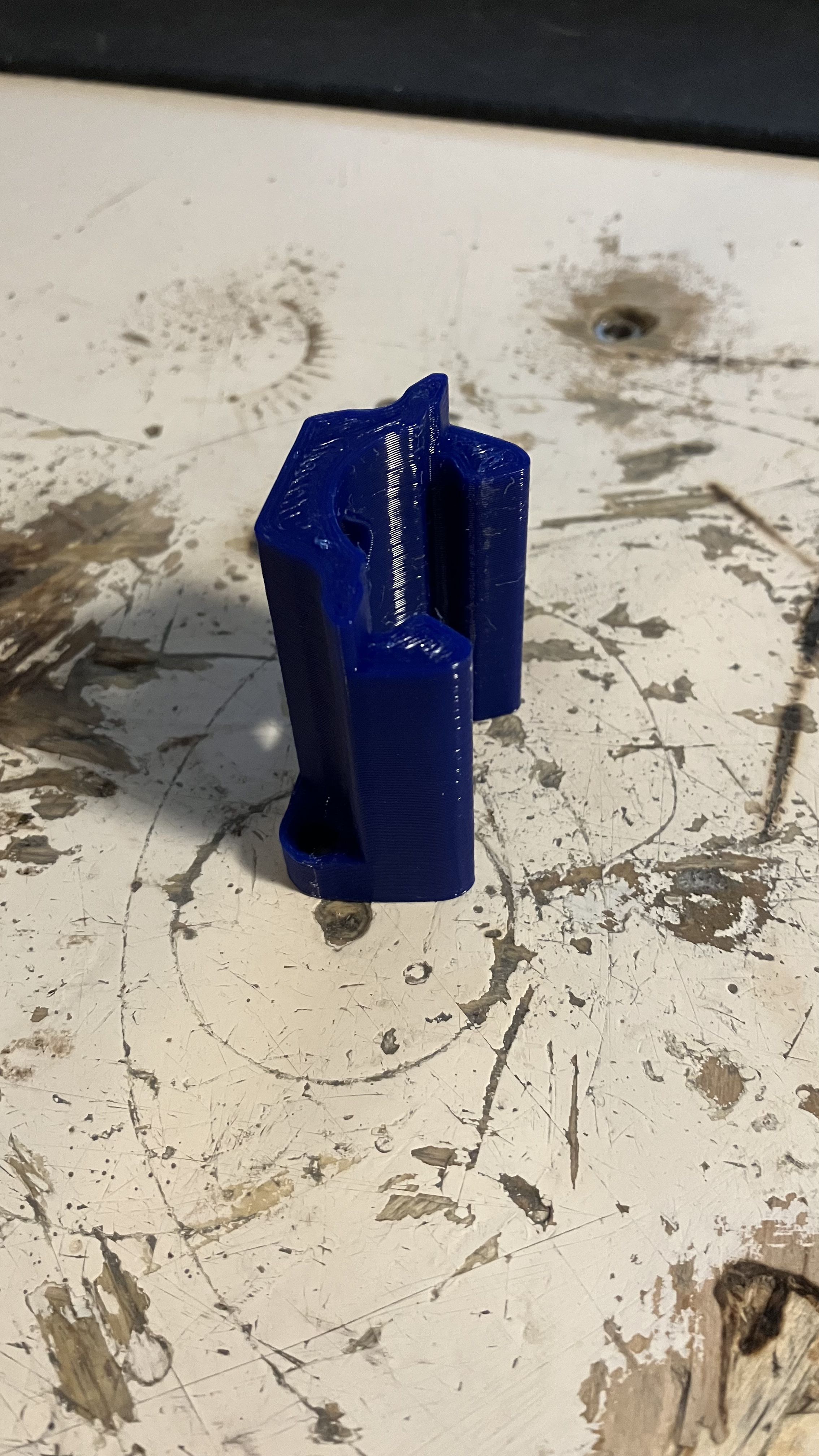 bosch 12v battery holder slimmer and looser