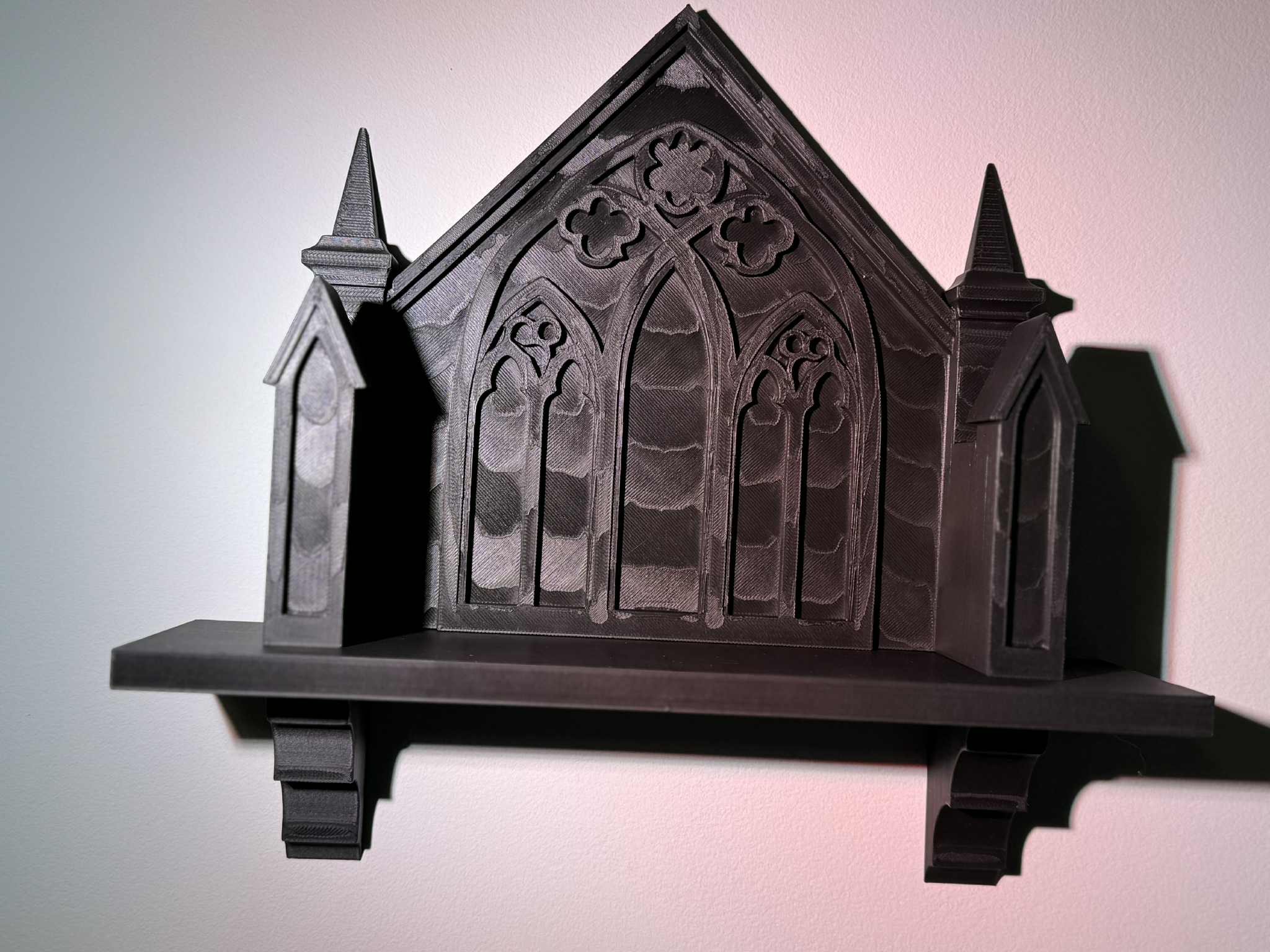 Gothic shelf — thumbnail 8