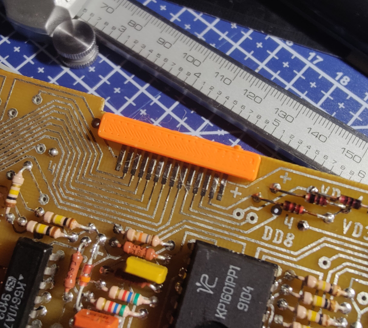 Elektronika MK52 flexible flat cable restrainer replacement