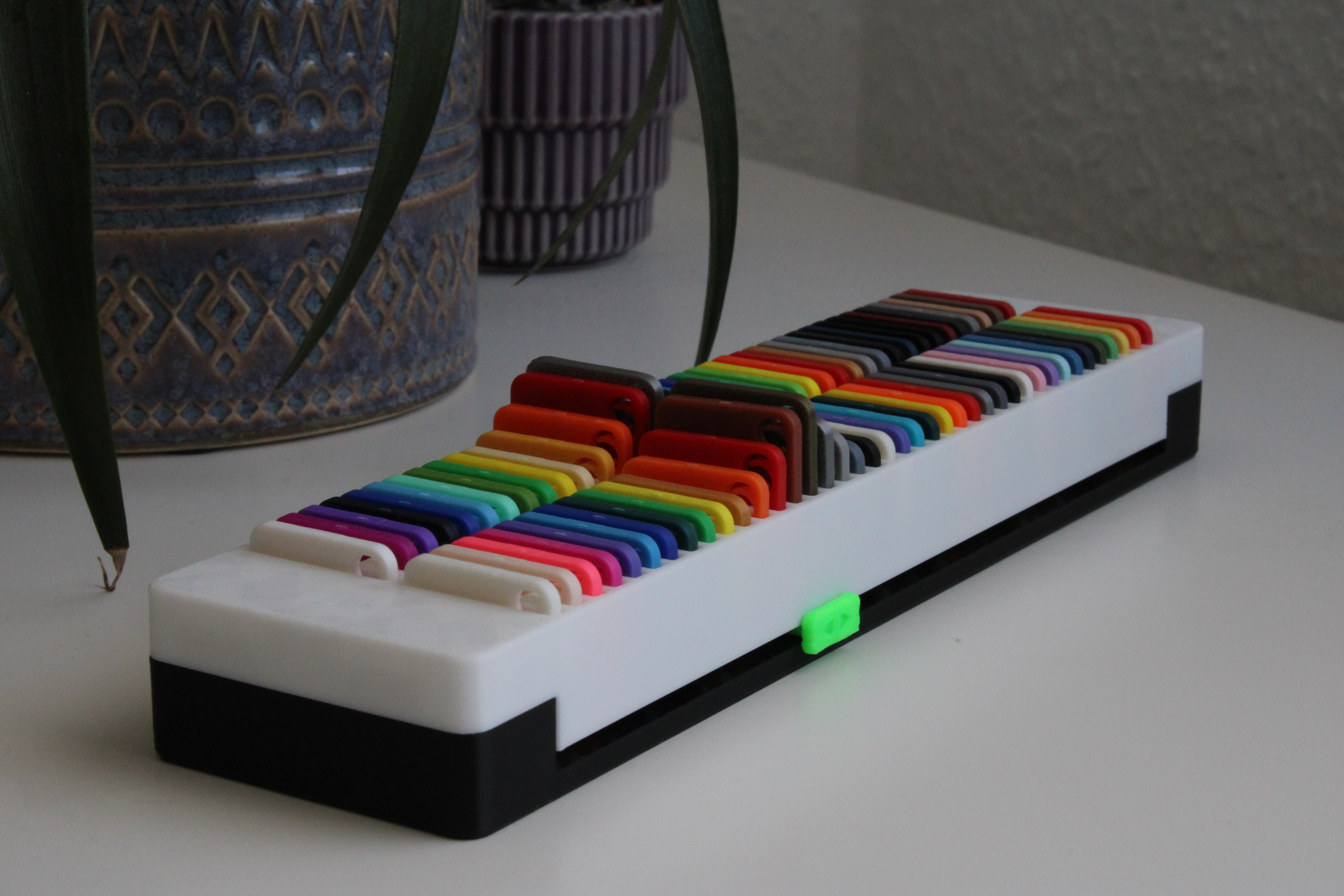 Bambulab filament swatch display/organizer 3D model