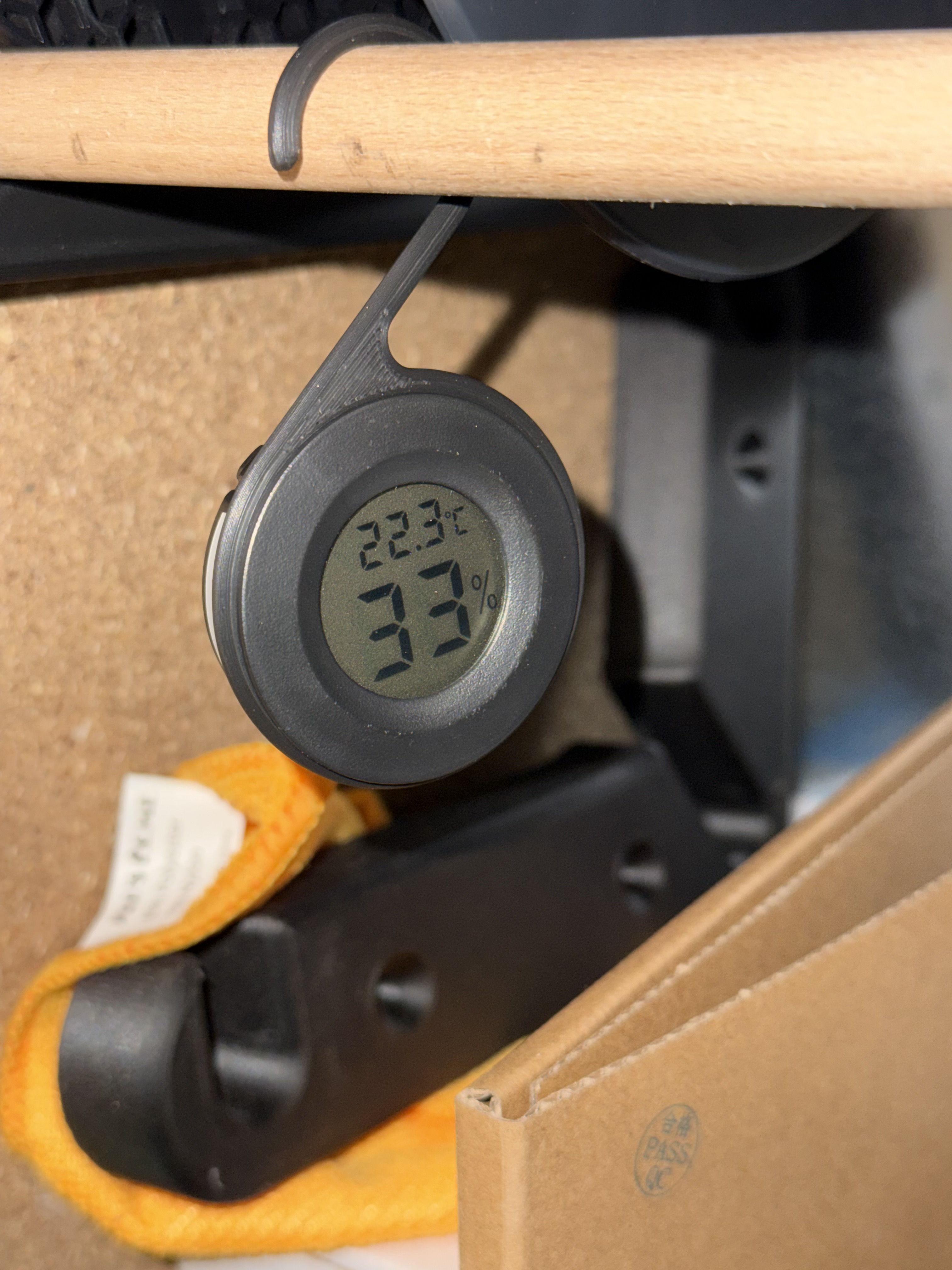 RH sensor hook