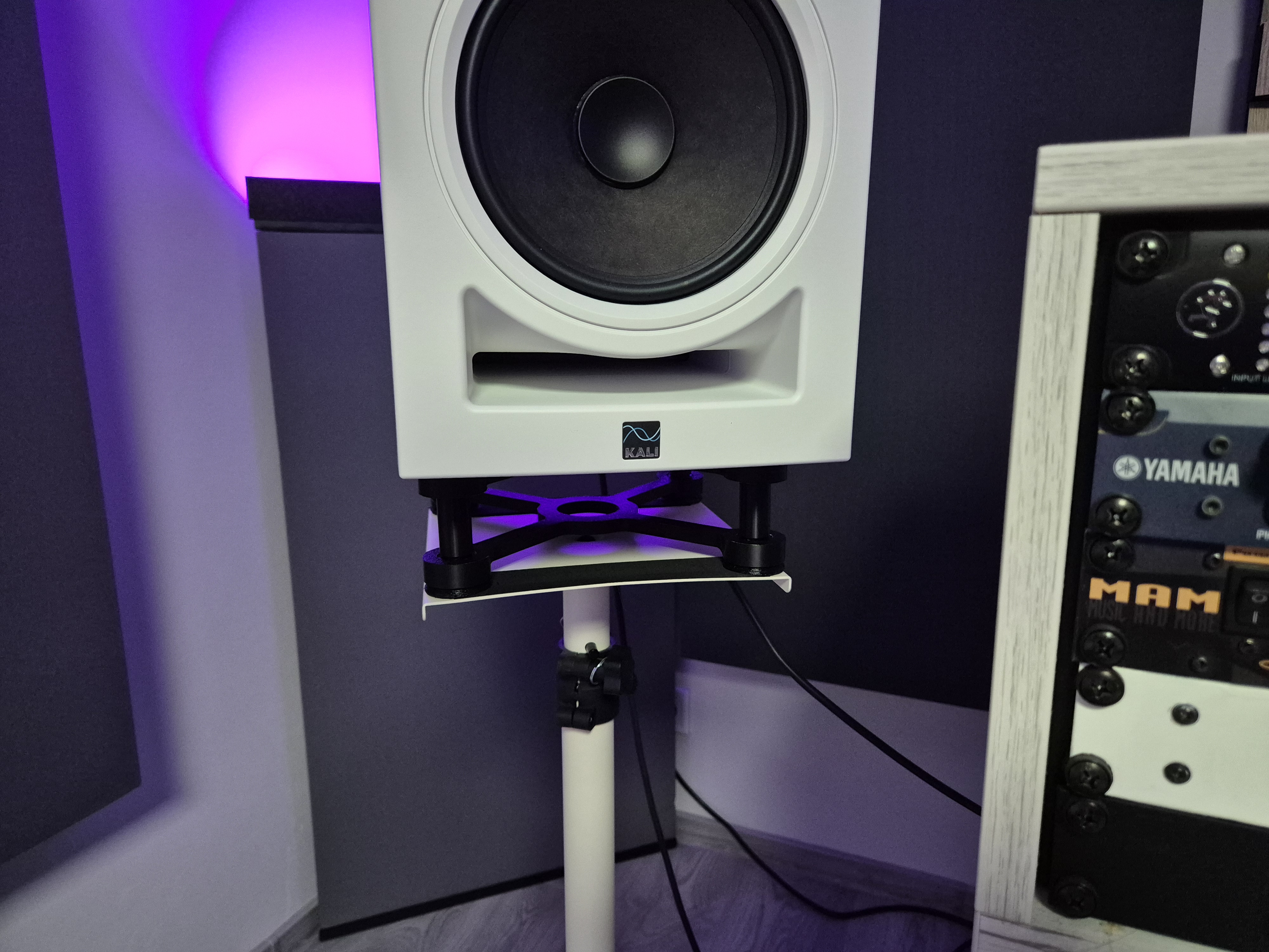Isolation Stand — miniatura 2