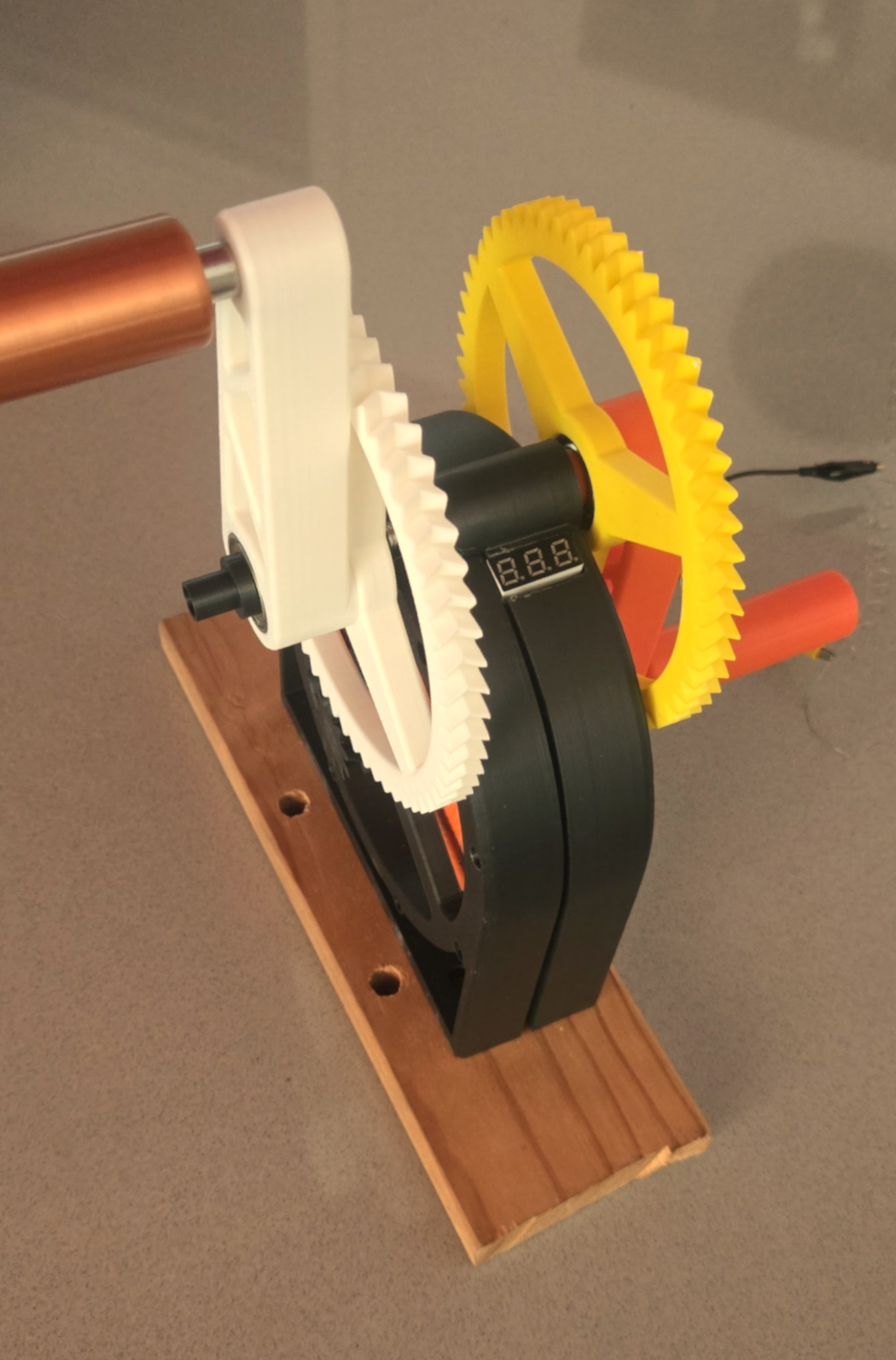 Dual hand crank generator