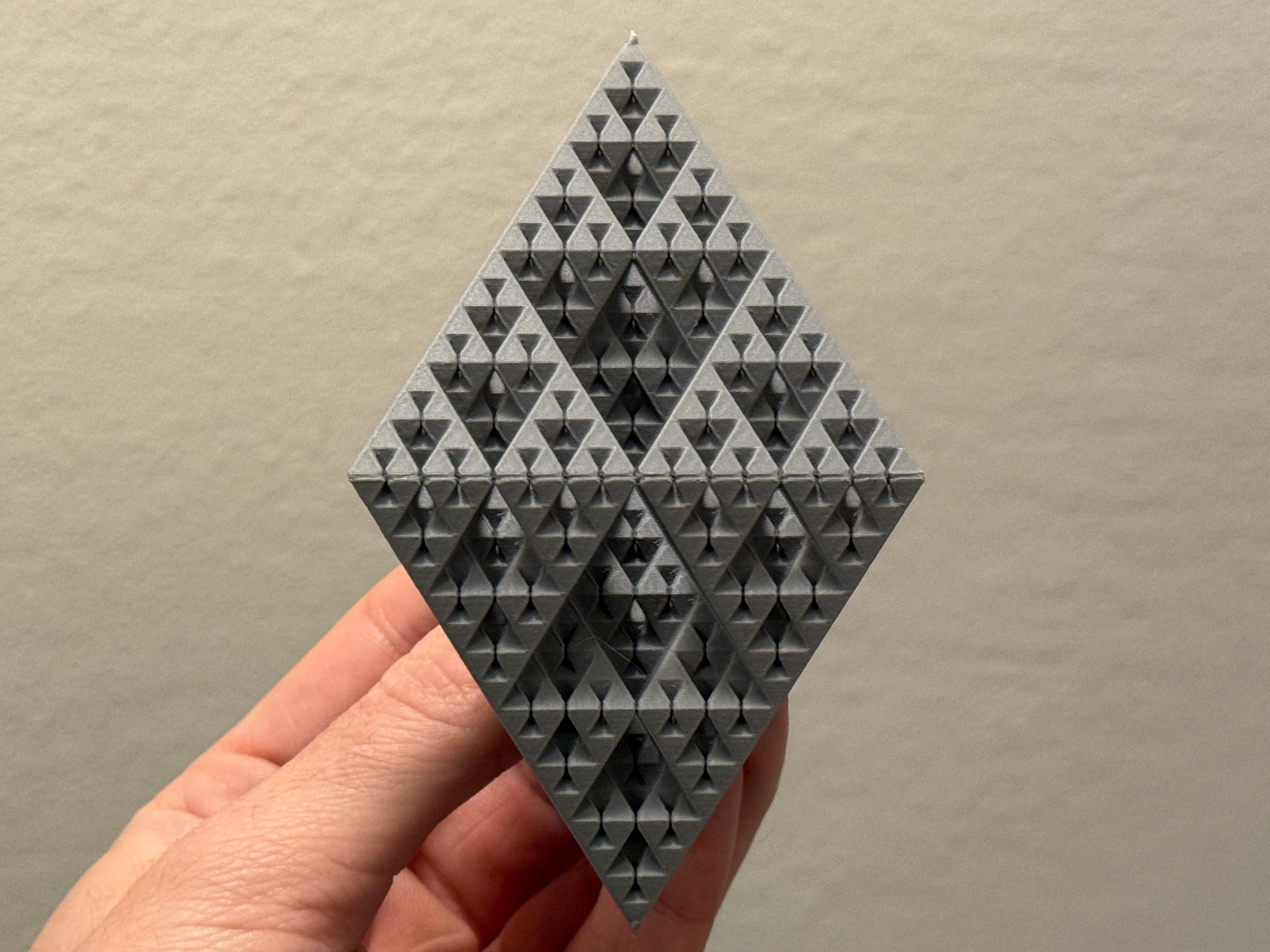 Sierpiński Triangular Bipyramid Fractal - Level 4 (Vase Mode)