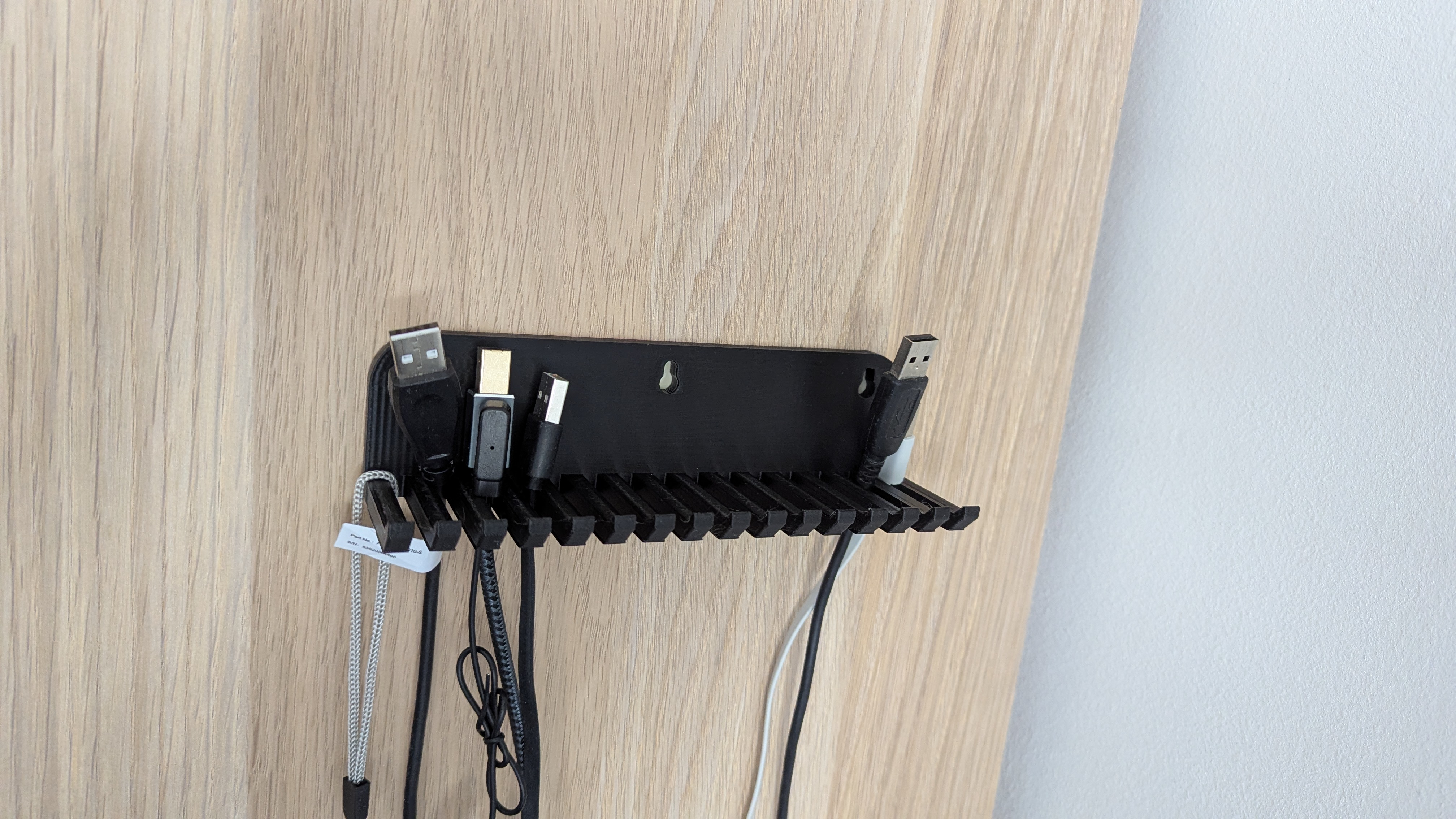 Wall Mountable Cable Hanger - Short