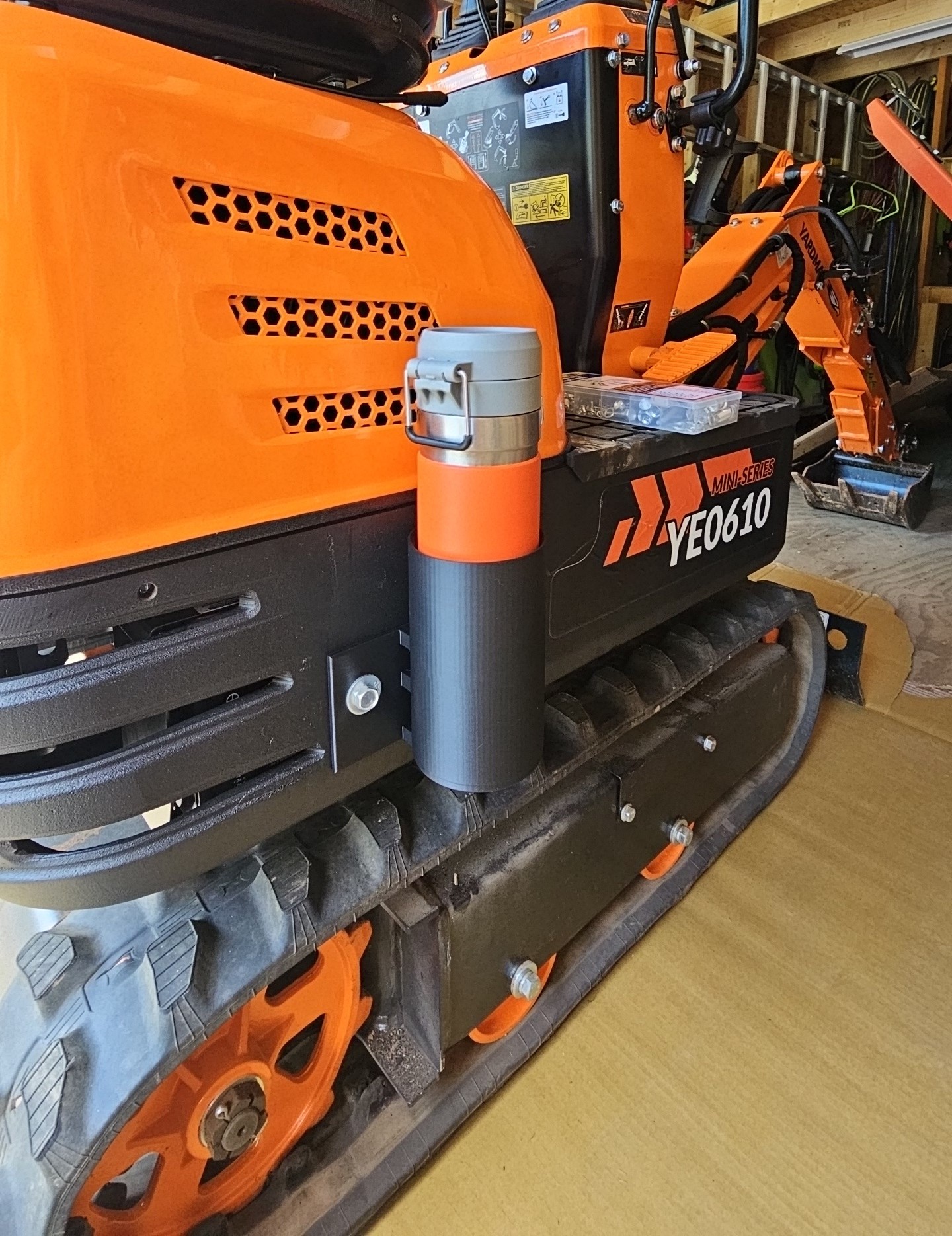 Water Bottle Holder for Yardmax YE0610 Mini Excavator