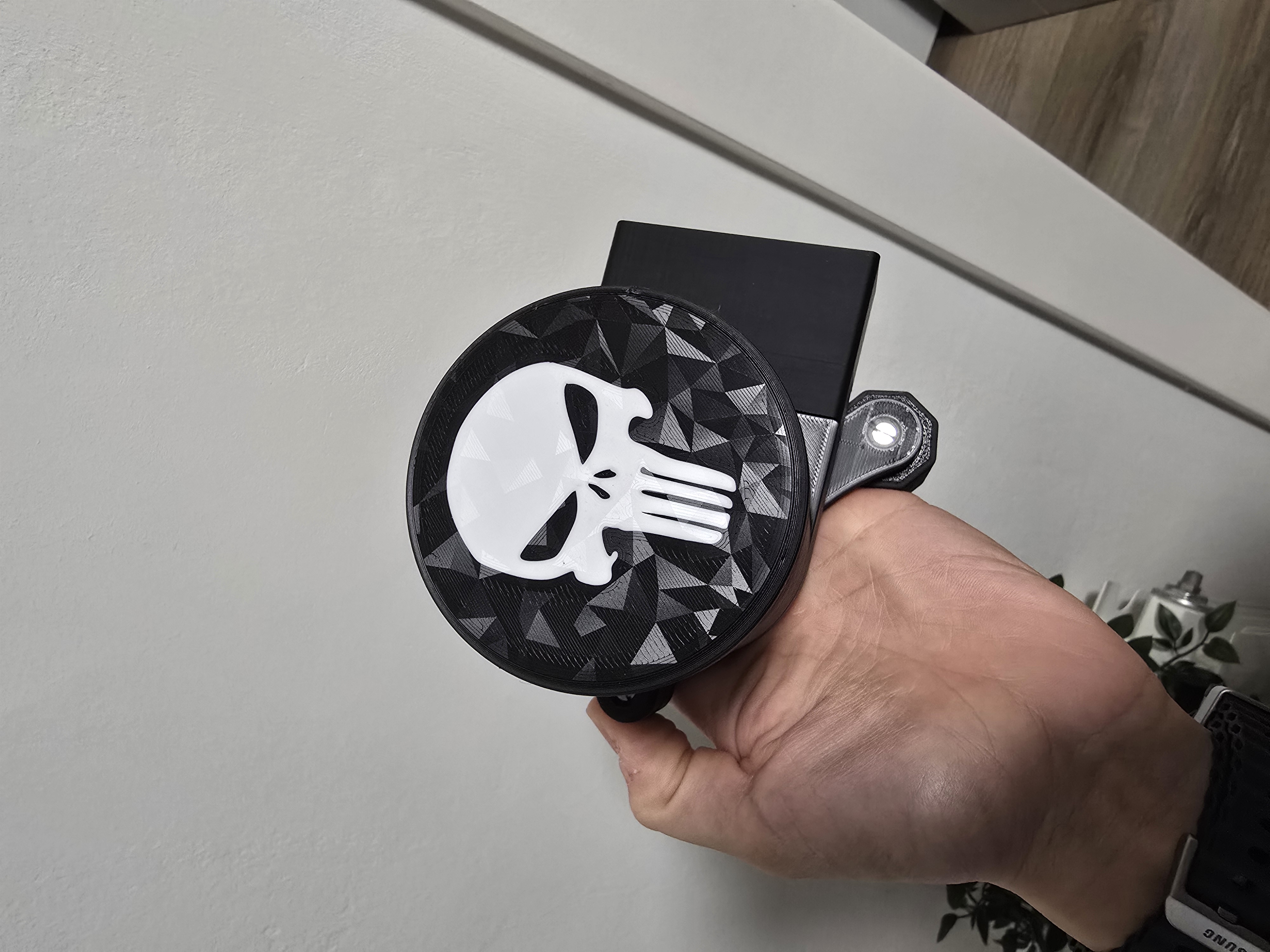 M4 Speedloader Lid – Skull Edition — miniatura 2