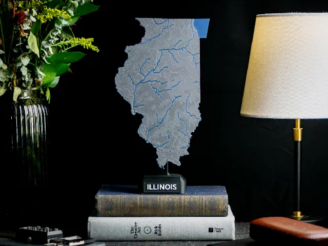 Illinois, USA (IL) Topographic Map with Rivers