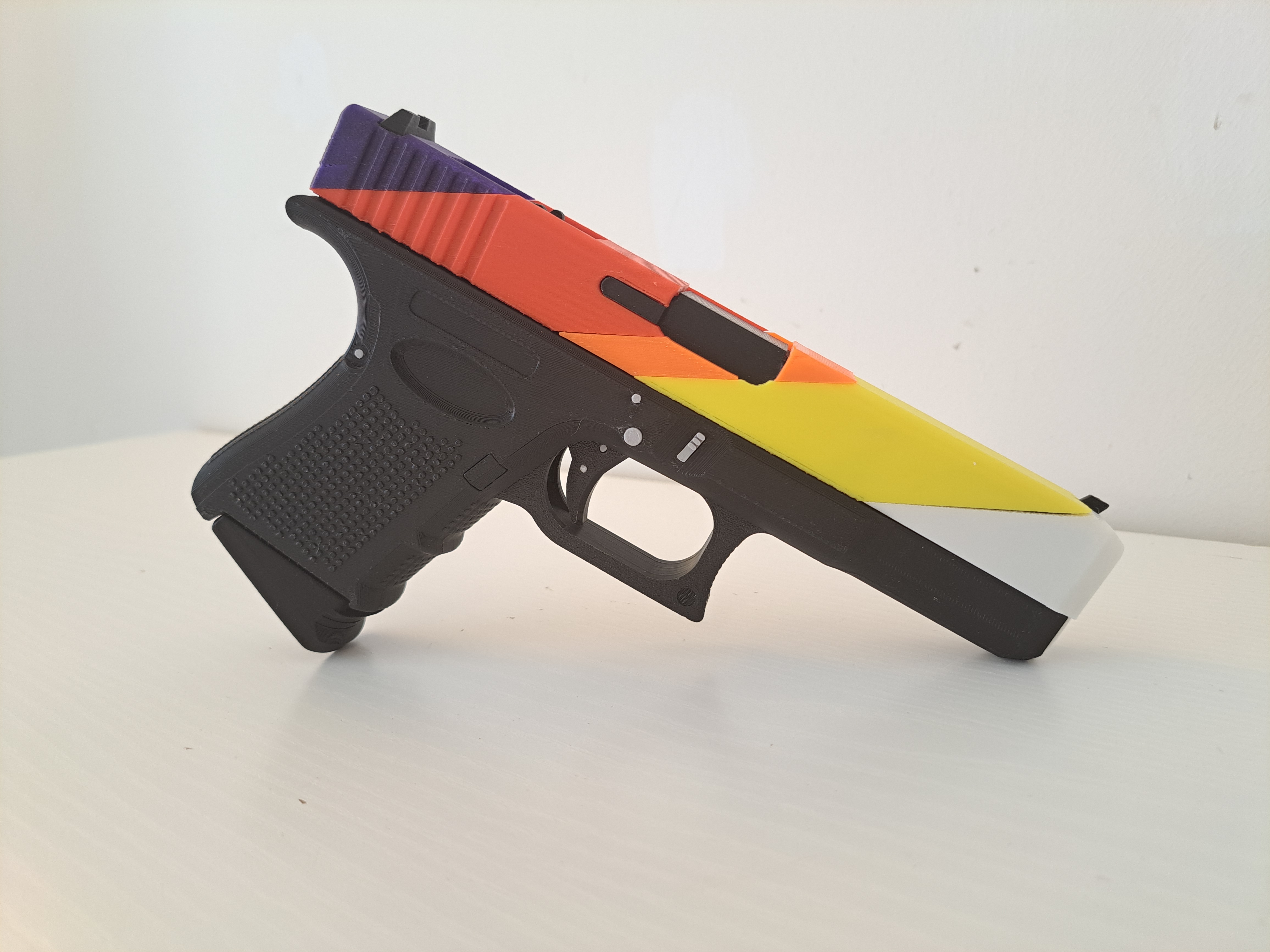 Glock 18 Fade (Blowback Rubber Band Gun)