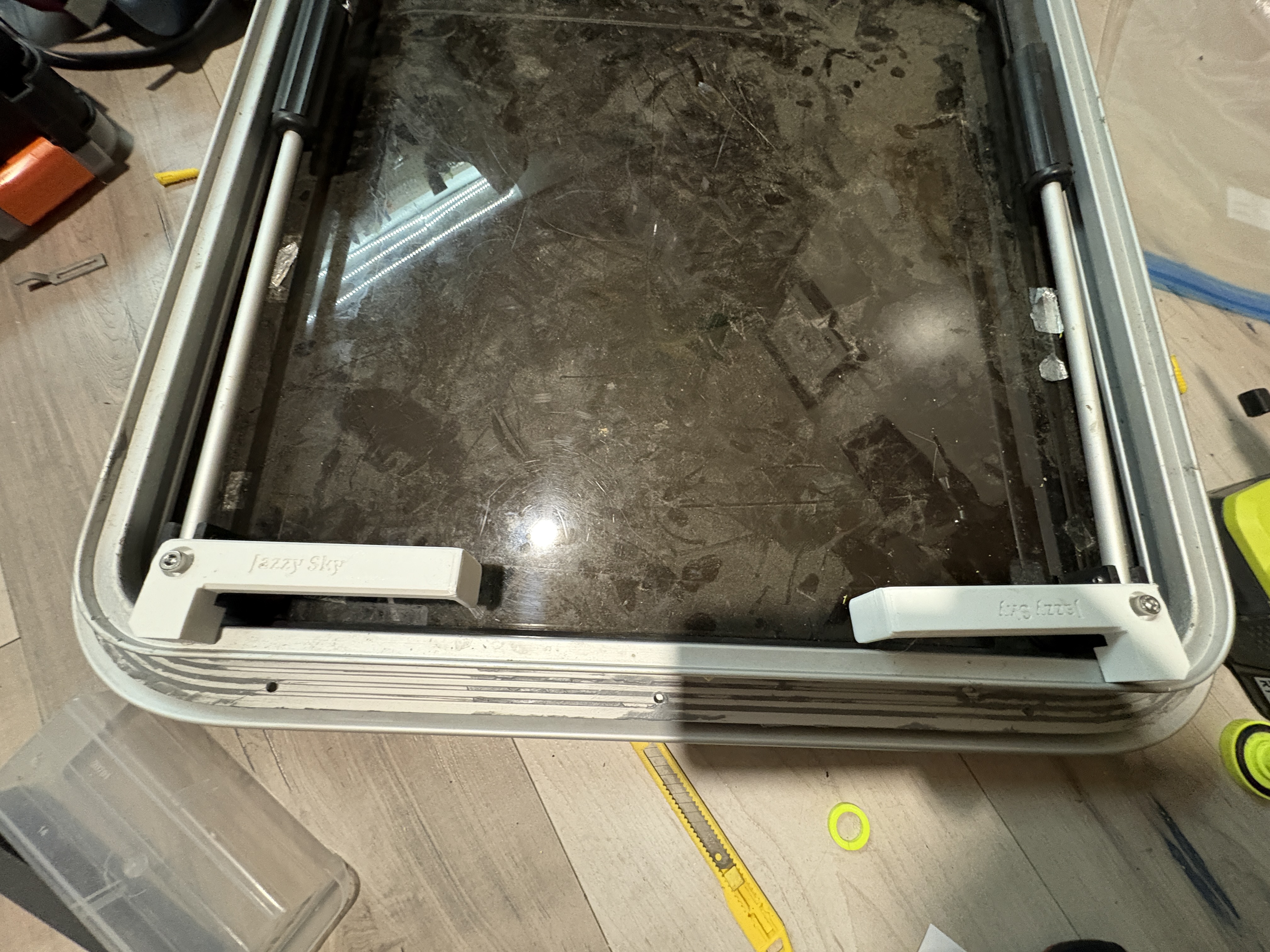 Boat Hatch Window Lock & Handle