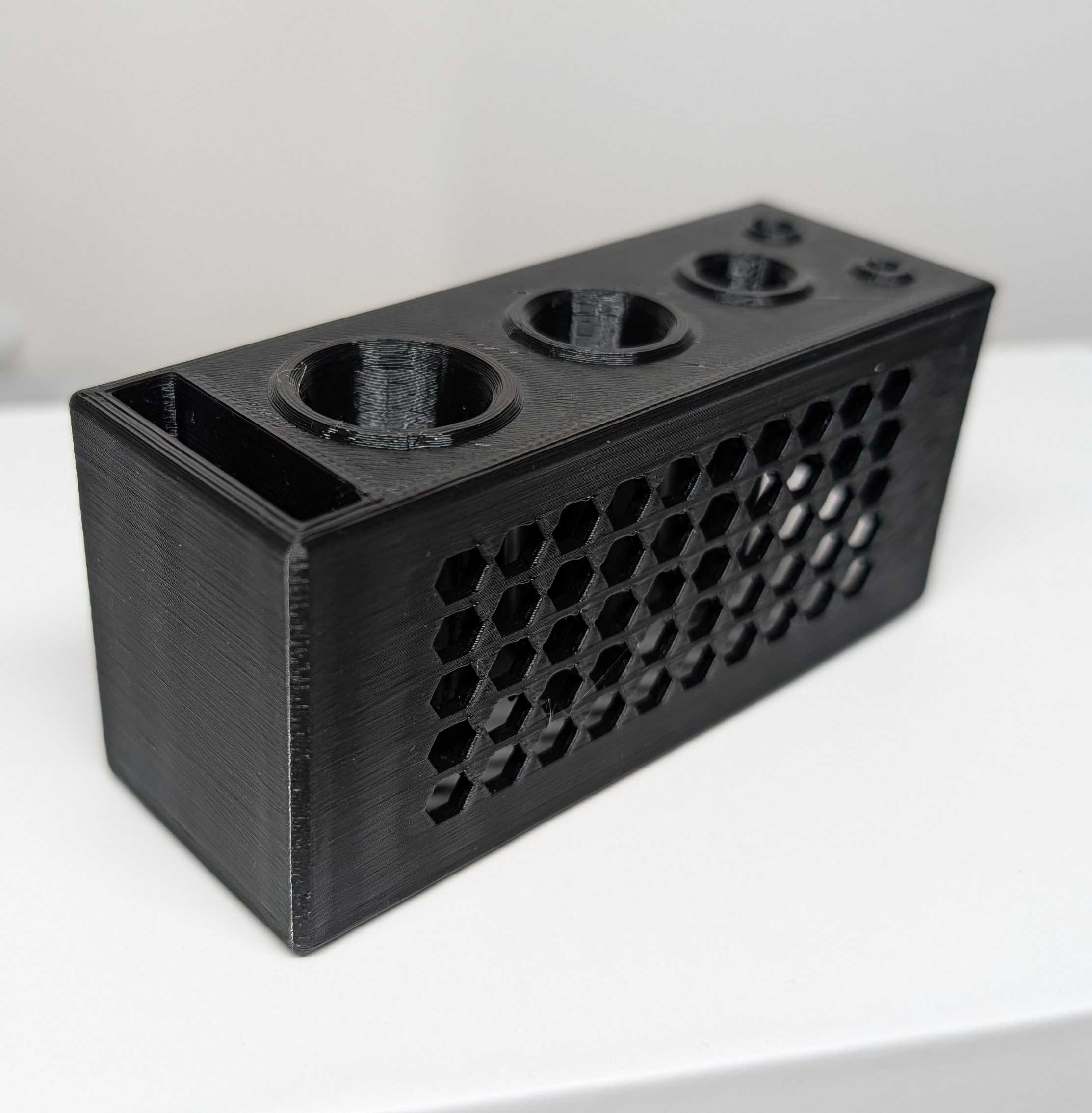 HookMate Case Caddy