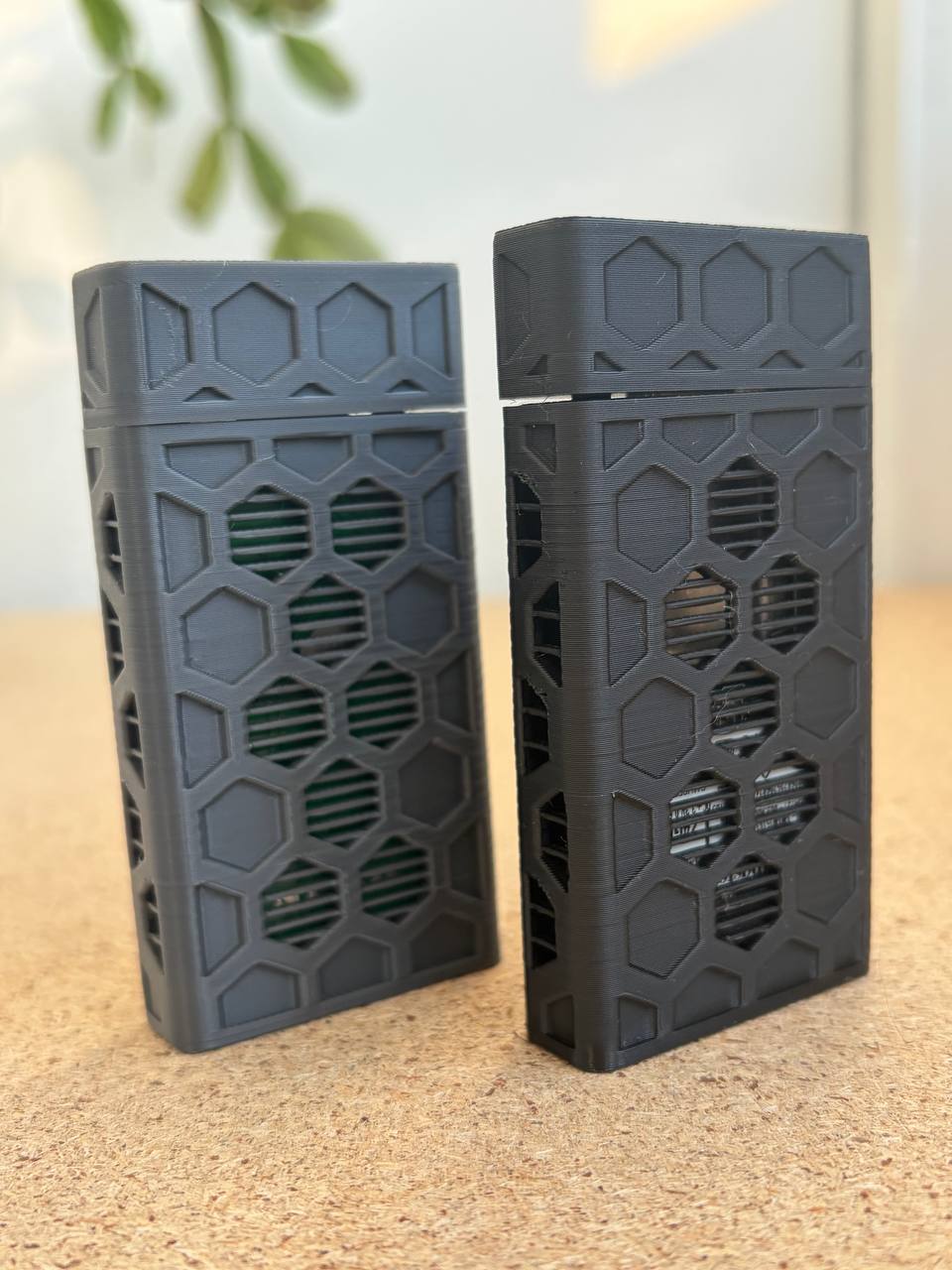 mSATA SSD to USB adapter, featuring a stylish hexagonal pattern