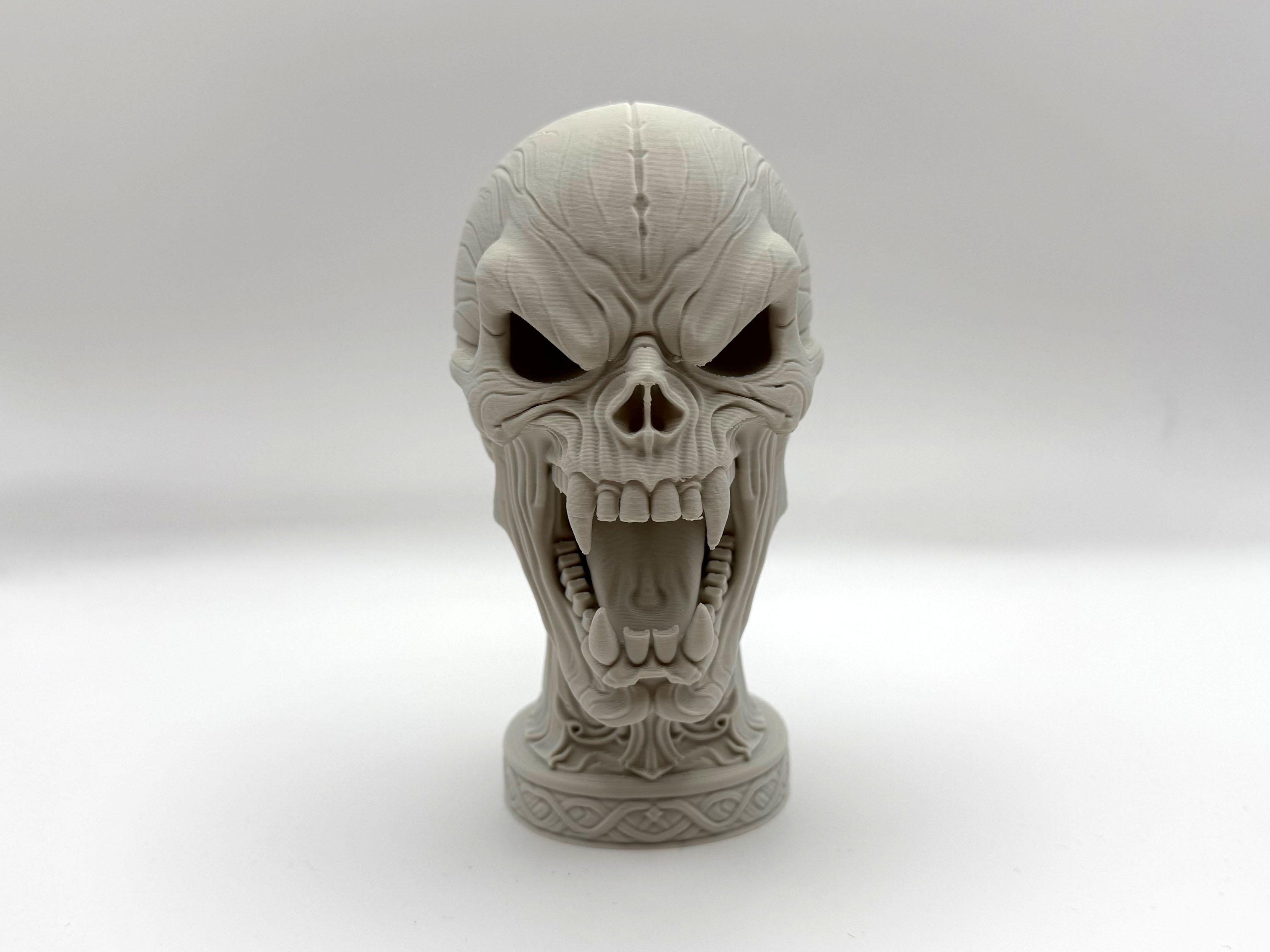 Miniatura 2 do modelo 3D Screaming Evil Skull