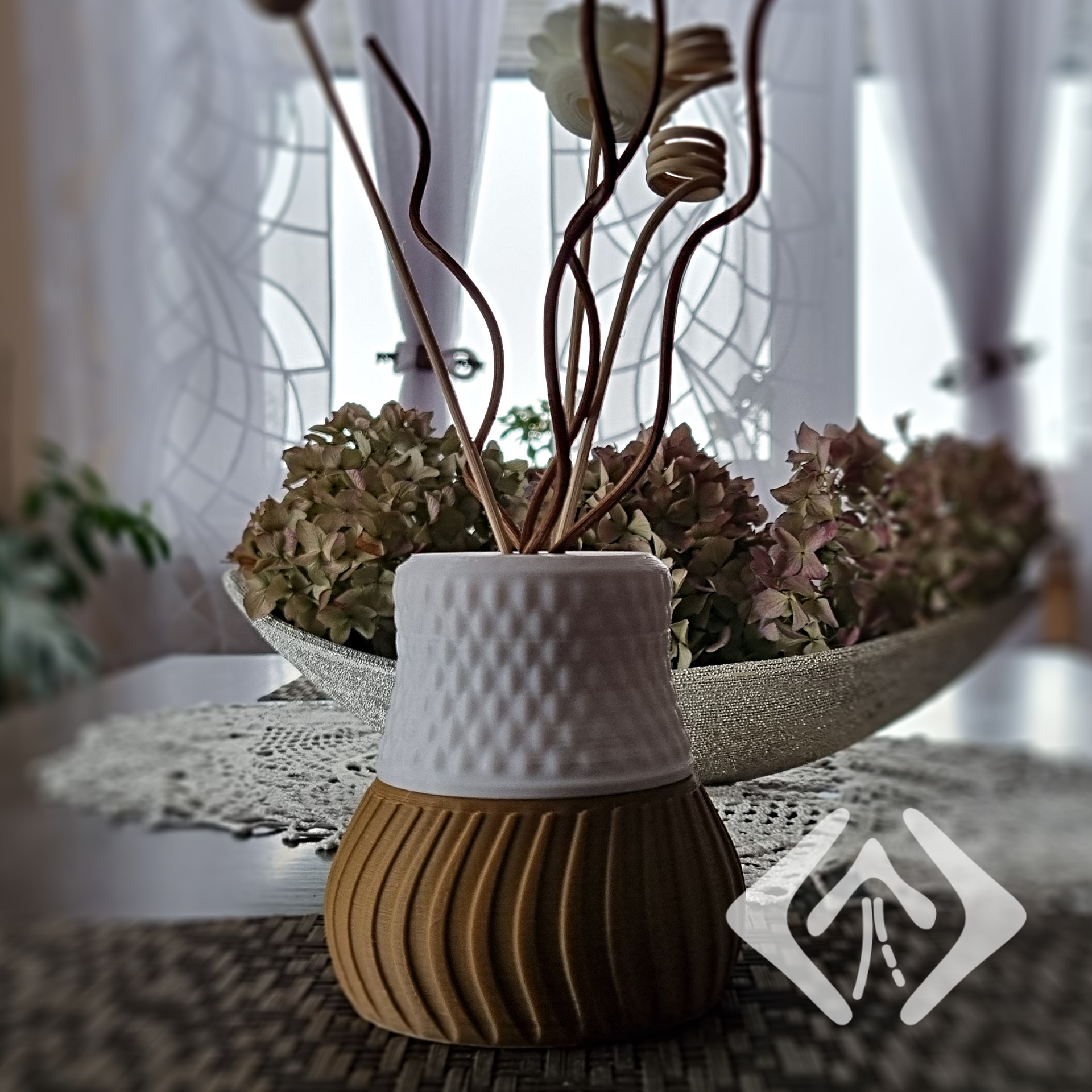 DIY home fragrance diffuser with a 190-ml jar