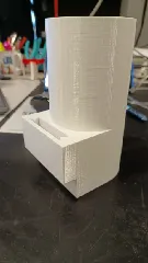 Cup dispenser for cardboard cups