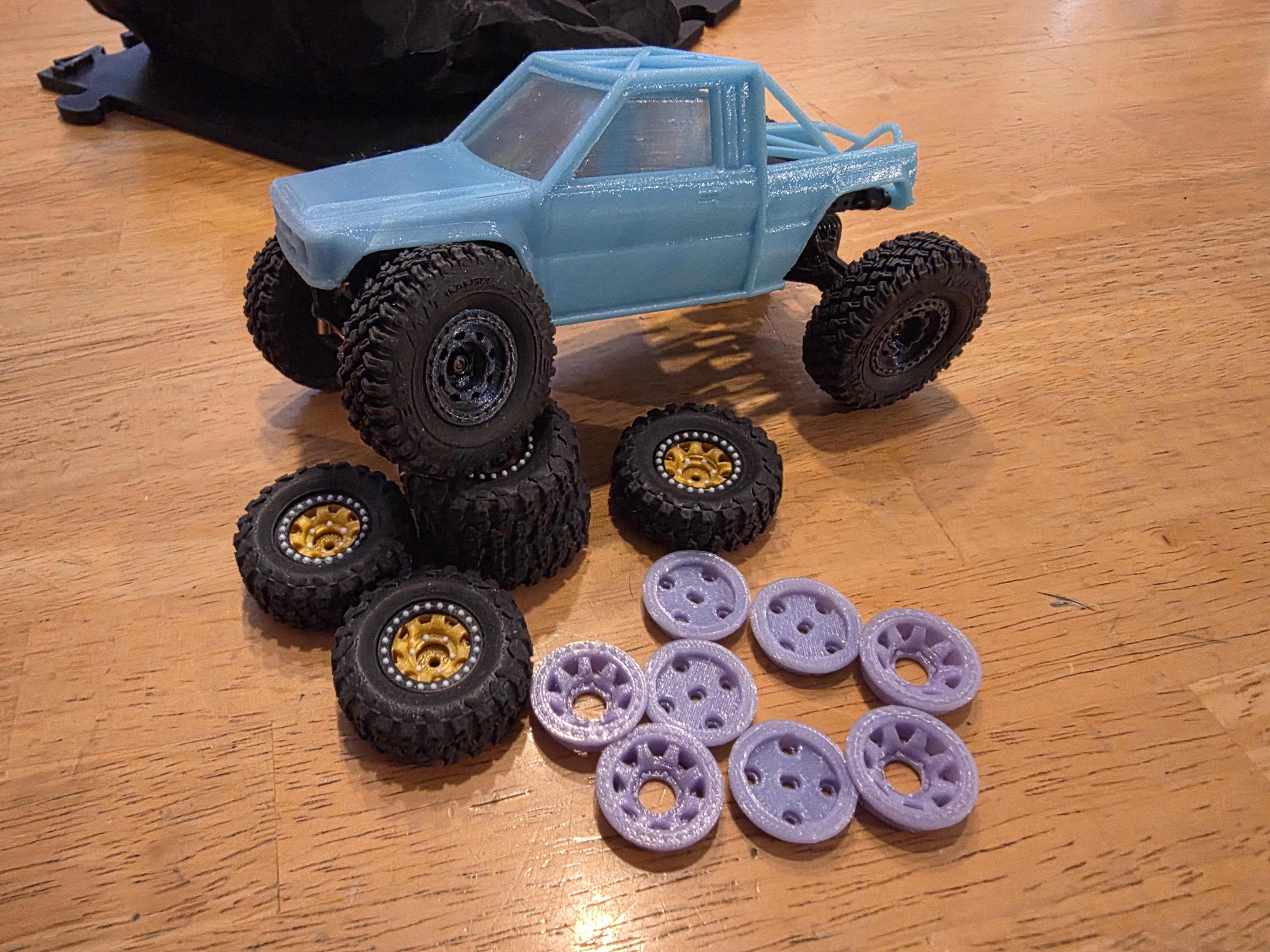 SCX30 Real beadlock wheels for 0.7" tires like RC4WD