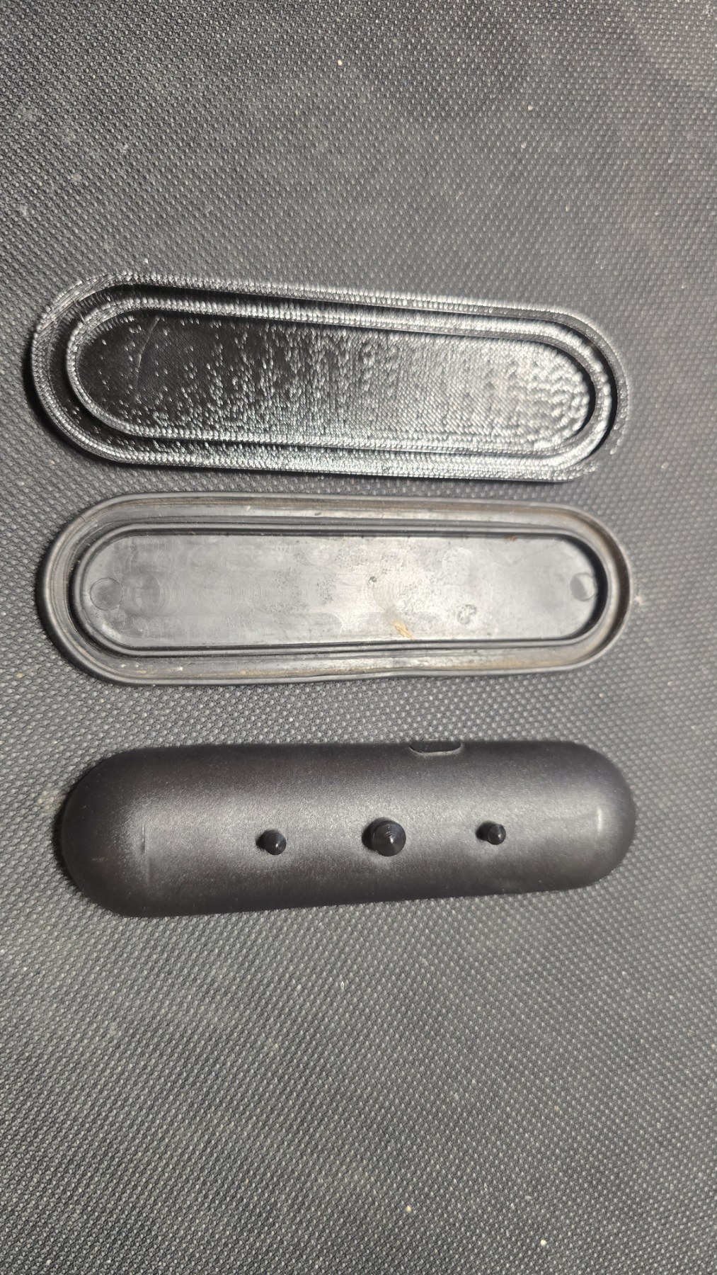 Protective rubber for the Hermes bases of the car model Renault Clio V 2021