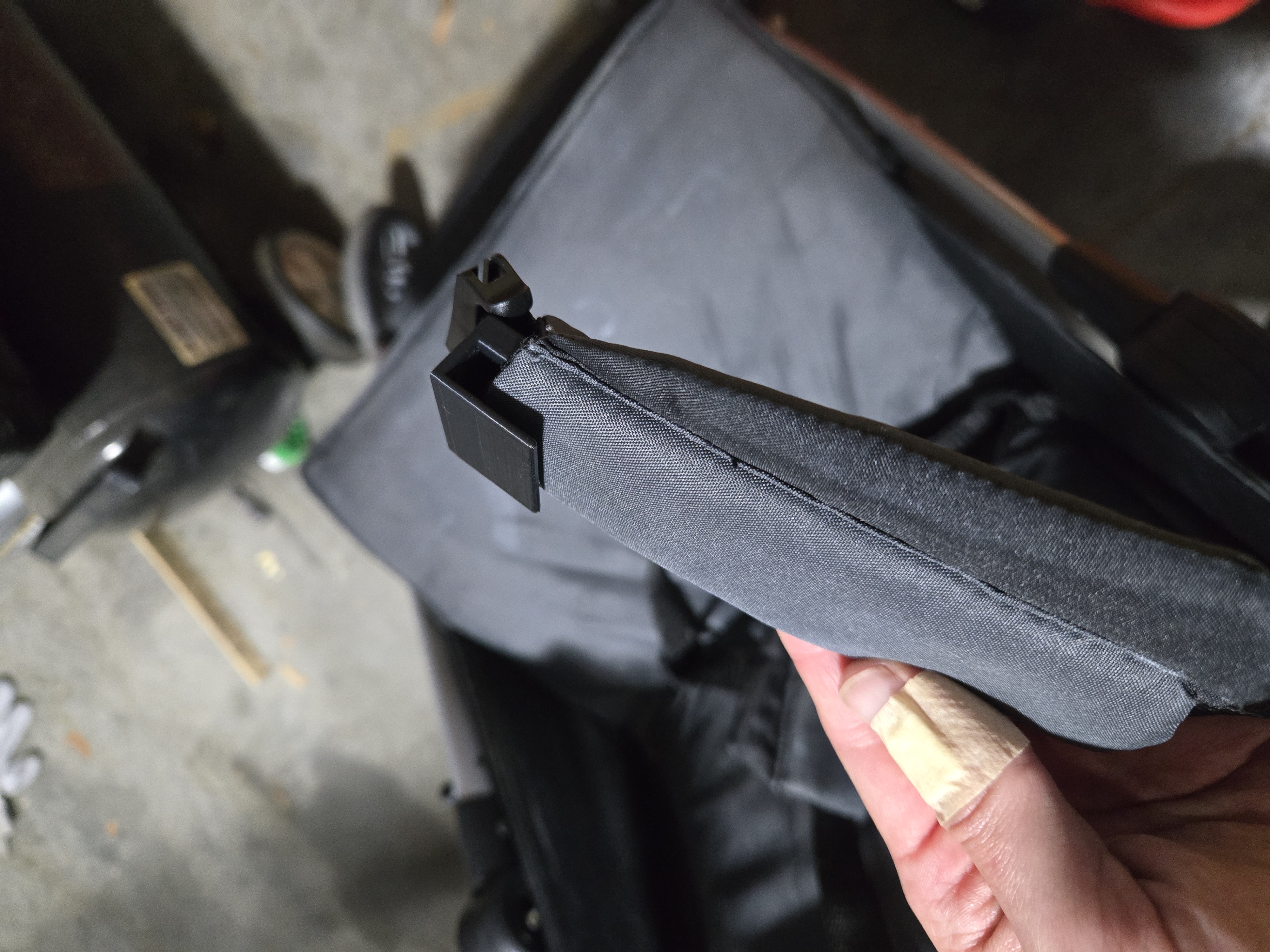Stroller pad retainer — miniatura 3