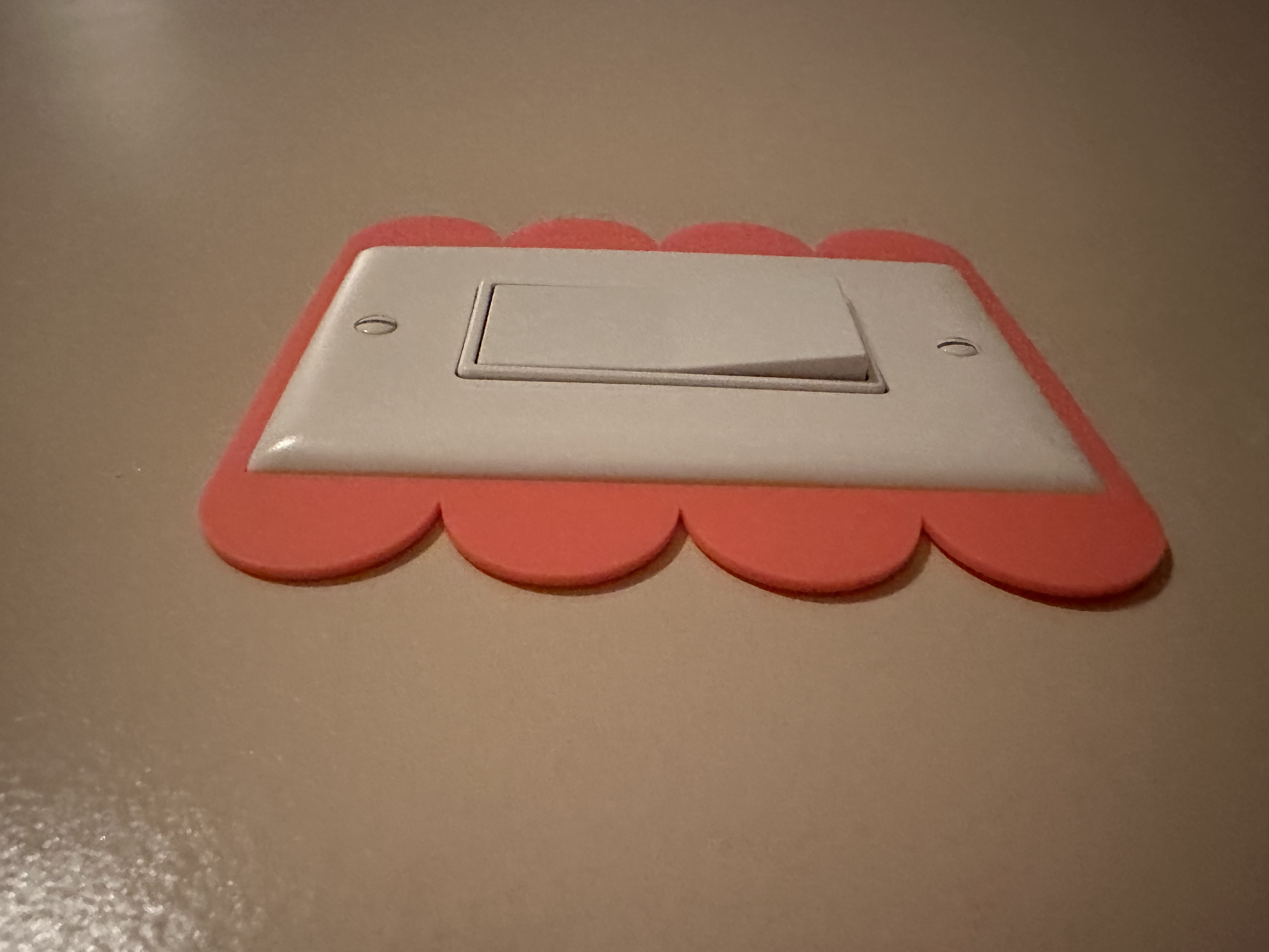 Miniatura 2 do modelo 3D Simple Snap On Light Switch Frame