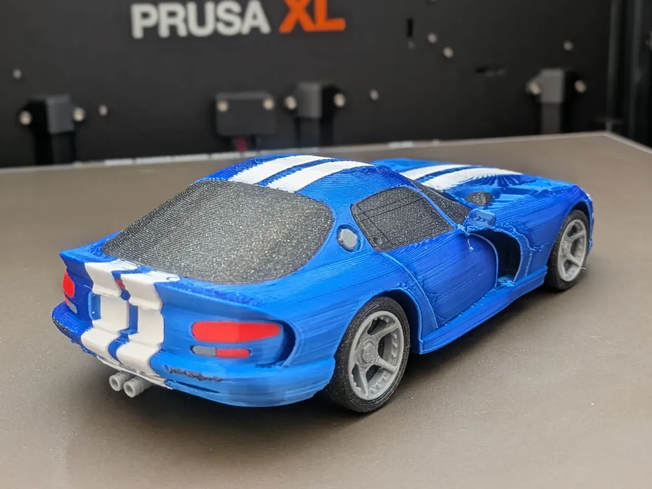 Miniature Dodge Viper GTS R 1/43 IXO GTS R No.50 Team Oreca Le Mans