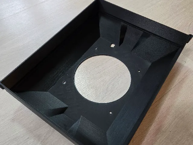 Mainbody for 120 mm fan