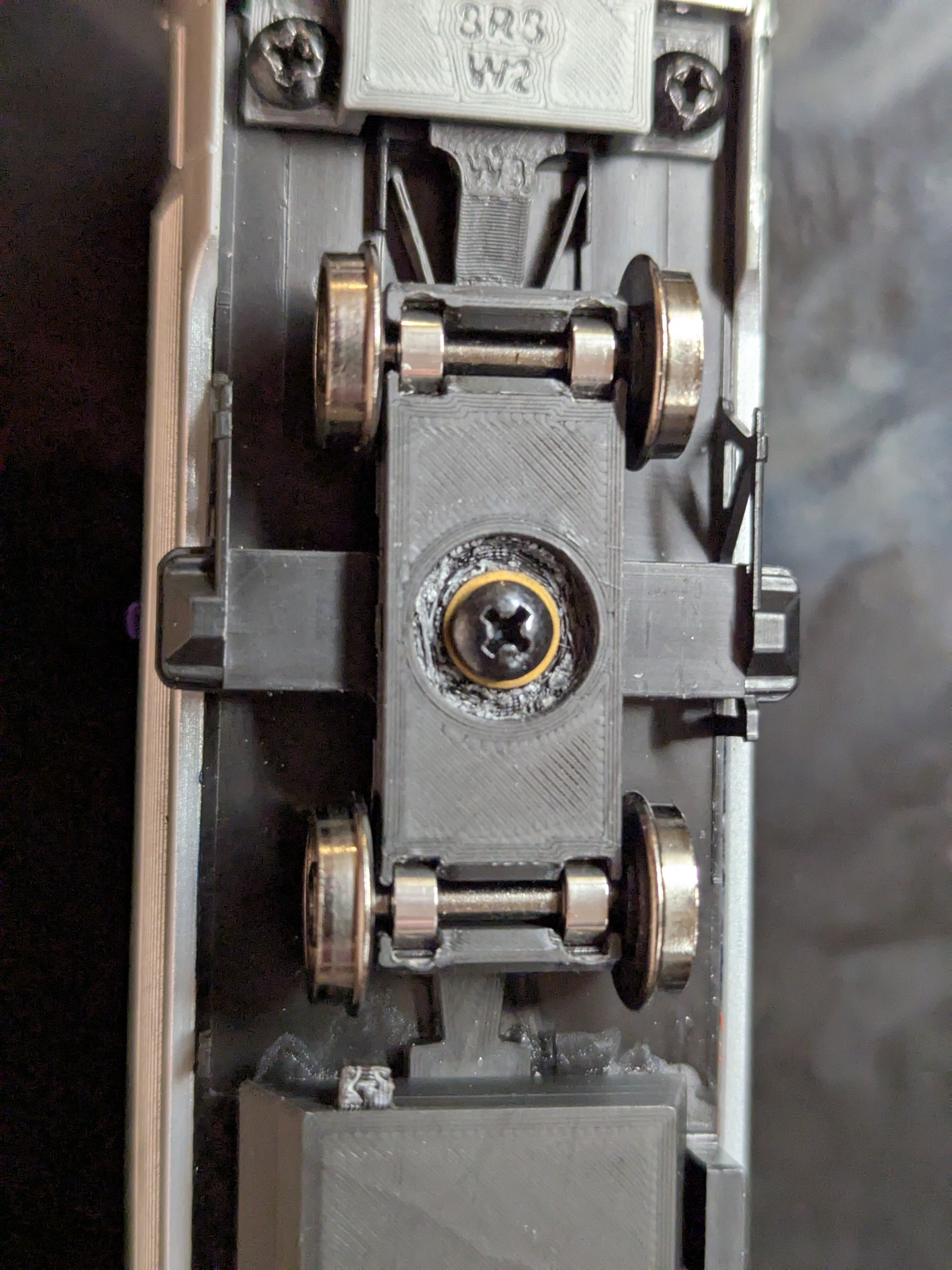 Ball bearing trucks for Walthers 932-series Amfleets