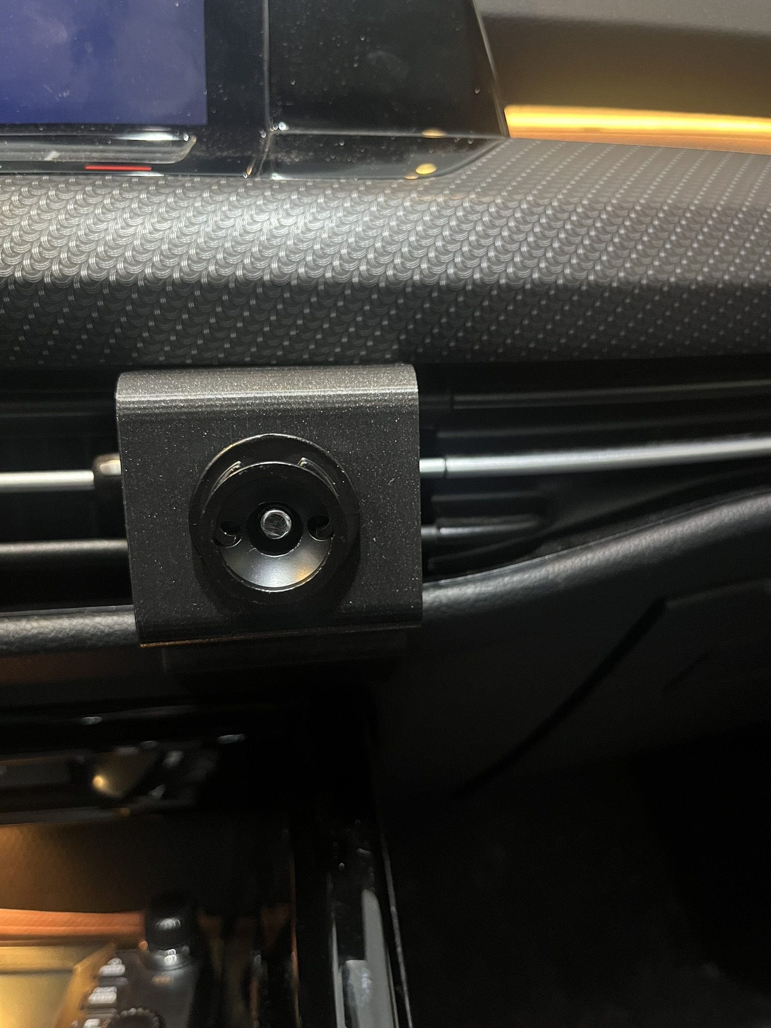 Dash Mount for VW Golf Newer Models