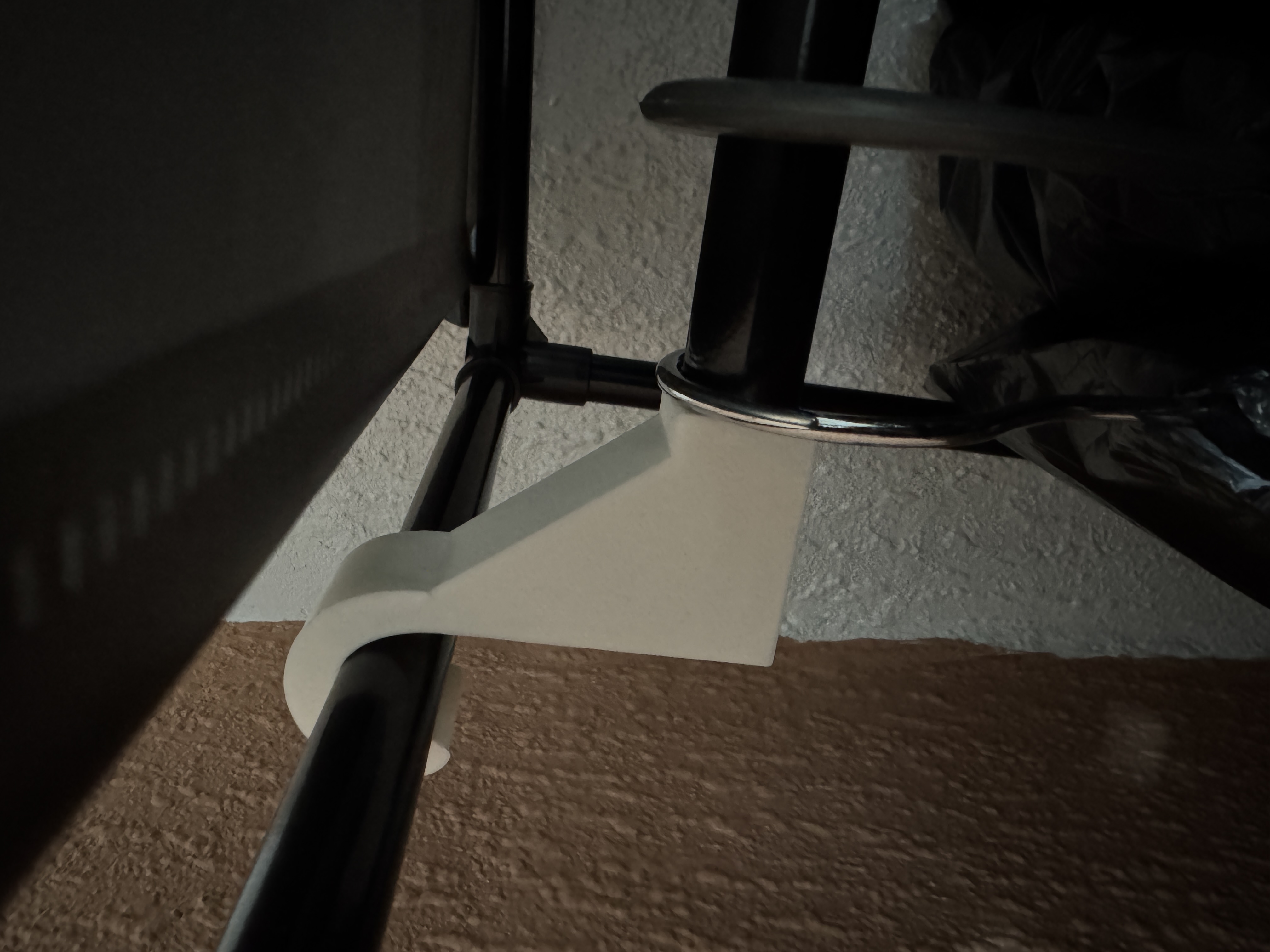 16mm pipe wardrobe frame hanger
