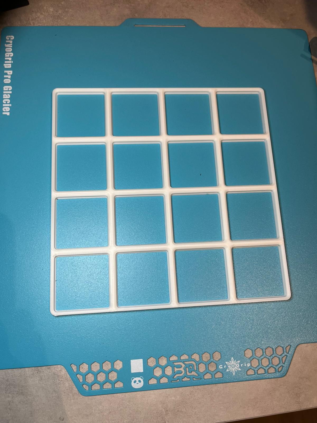 Gridfinity 4x4 Simple Print - PLA or PETG - Desk - Workstation — miniatura 3